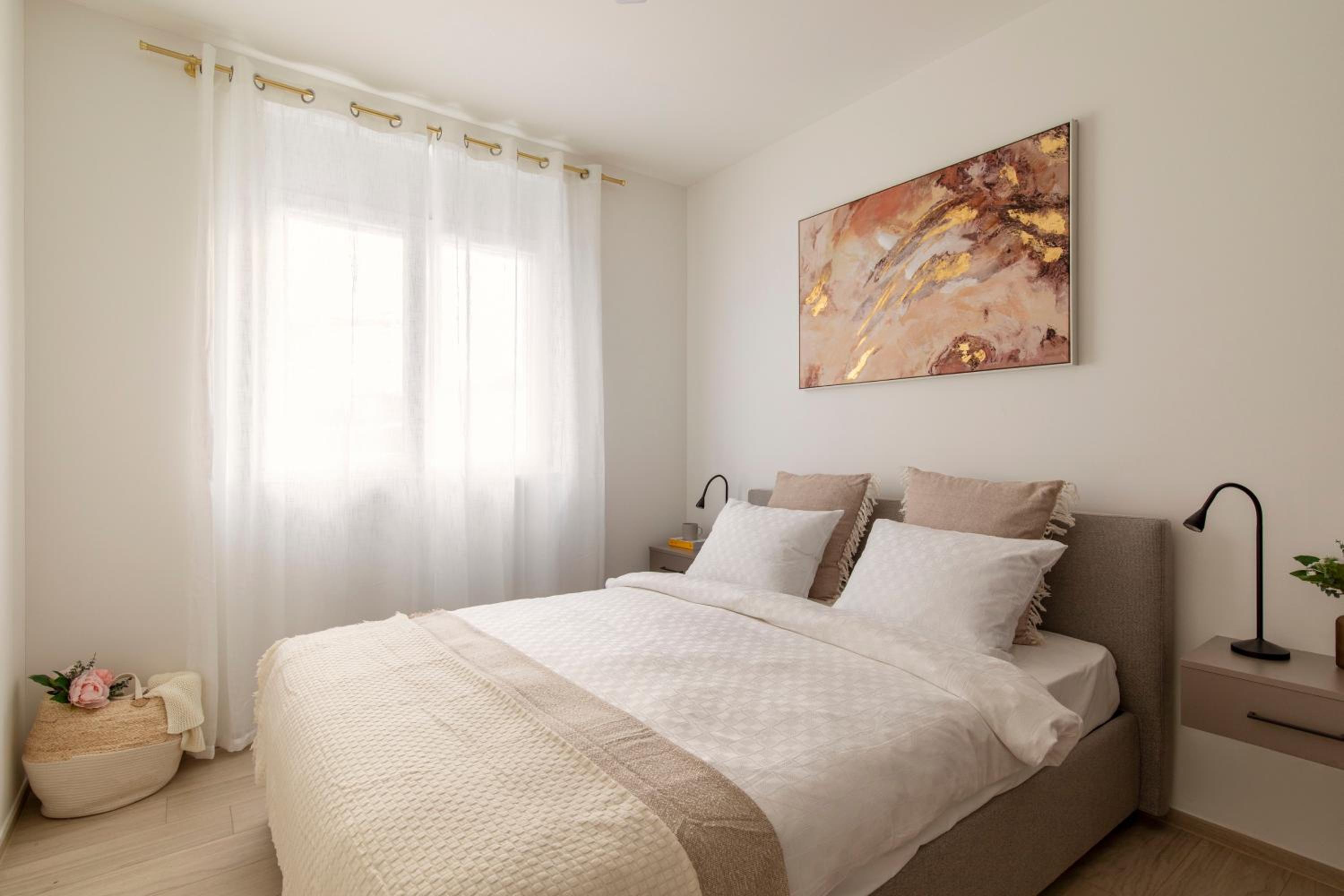 Lugano Superior Suites - Free Parking