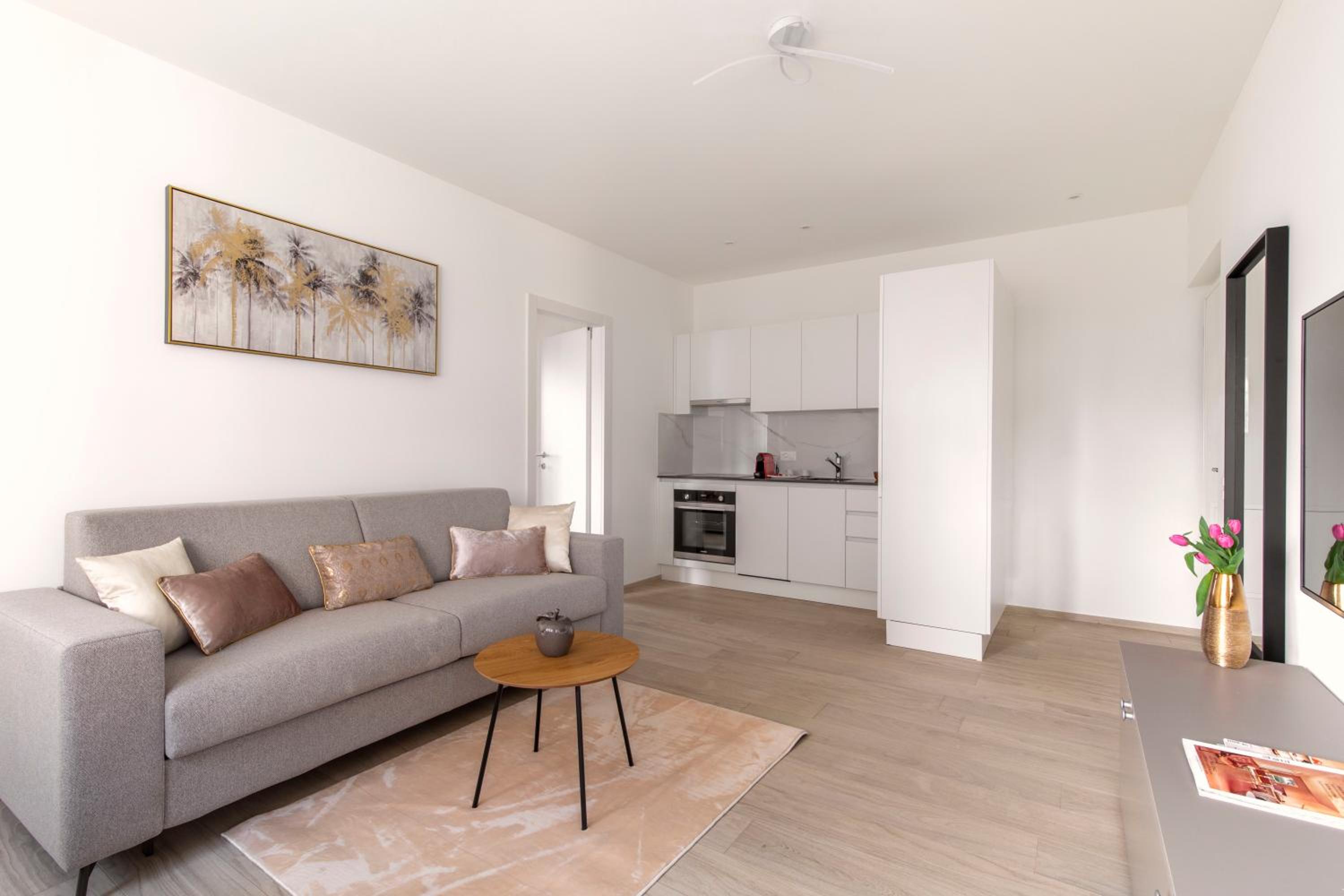 Lugano Superior Suites - Free Parking