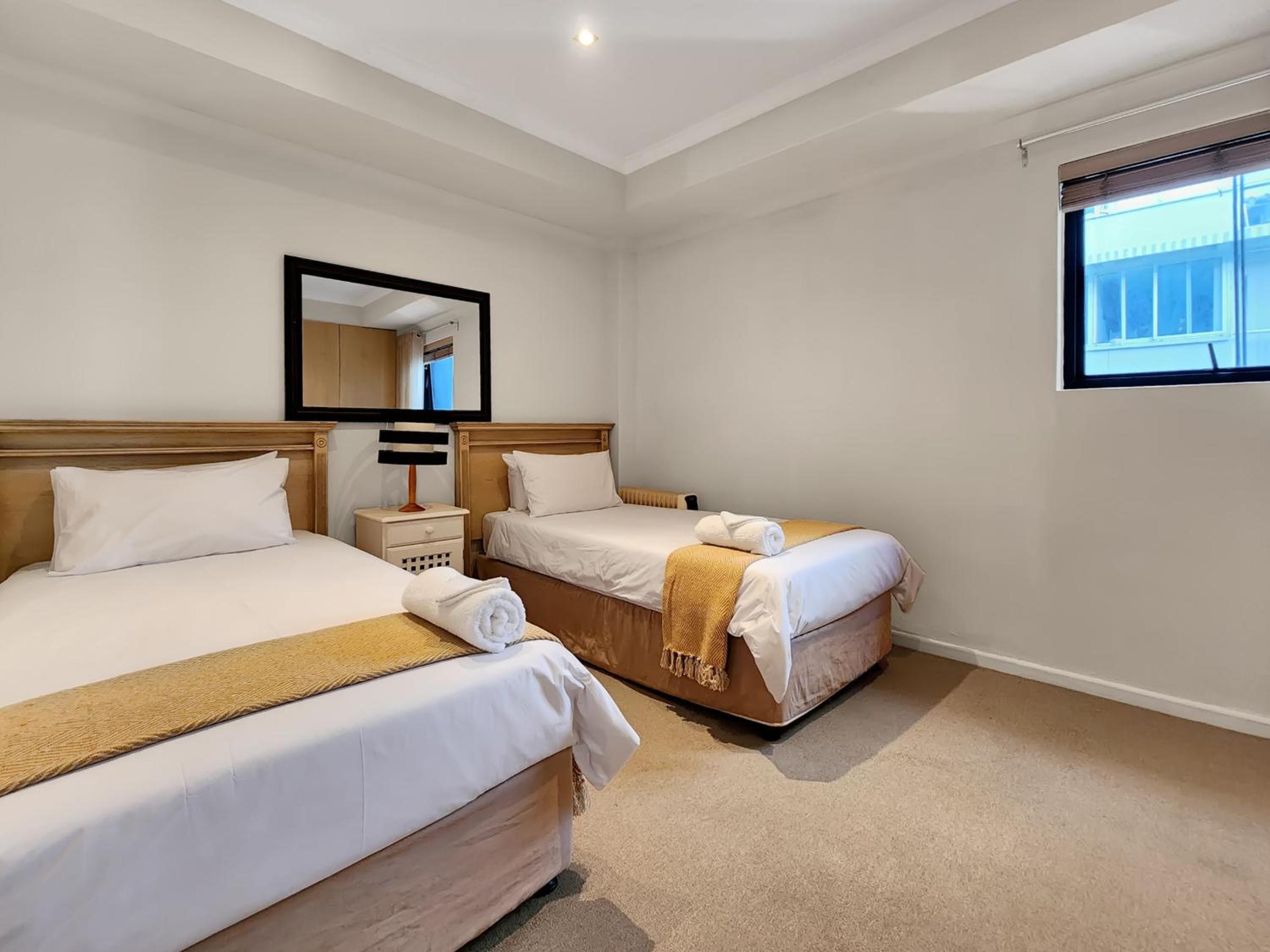 Central, Views, Fast Wi-fi, Reduced Rates, Parking view 2