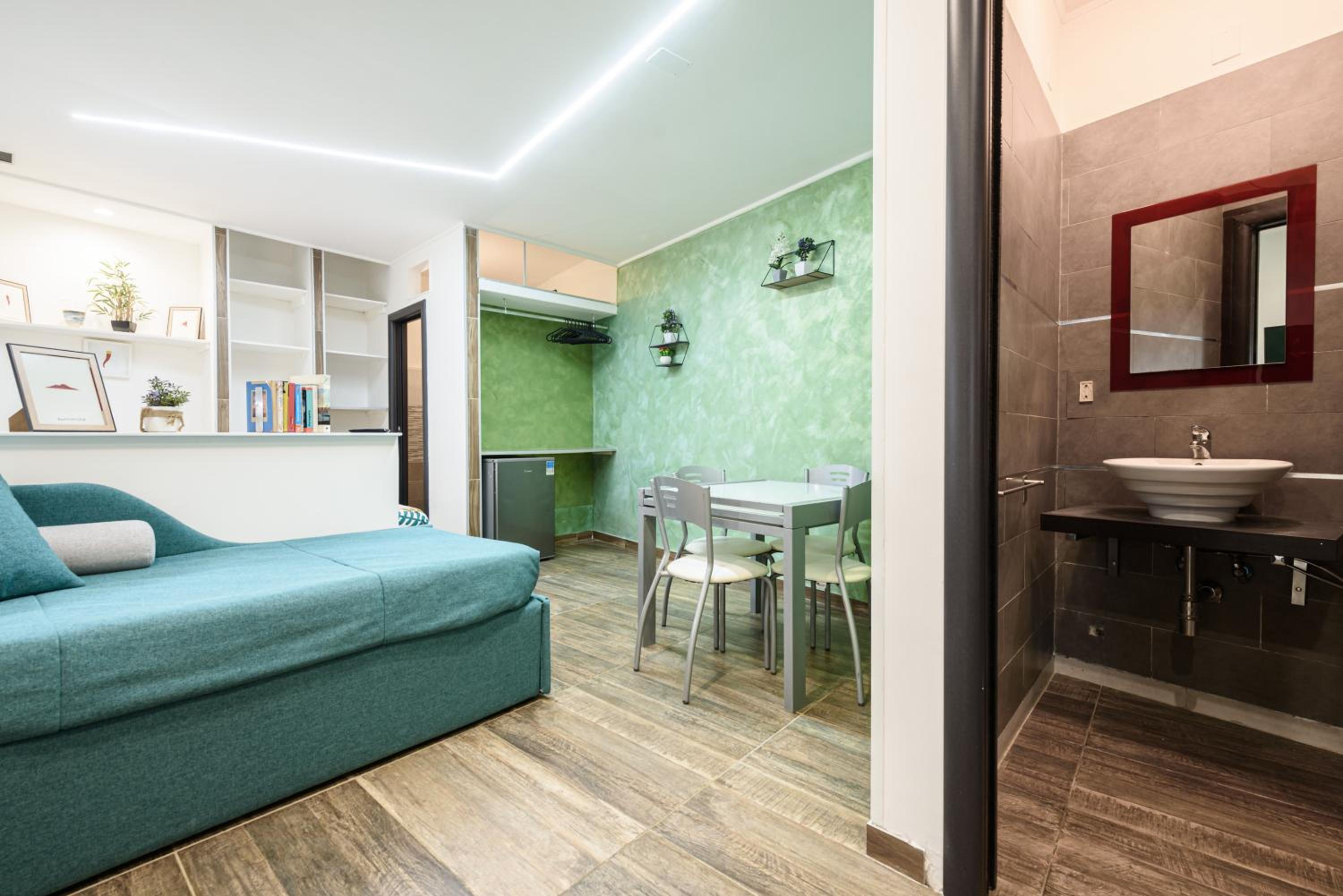 hotel room