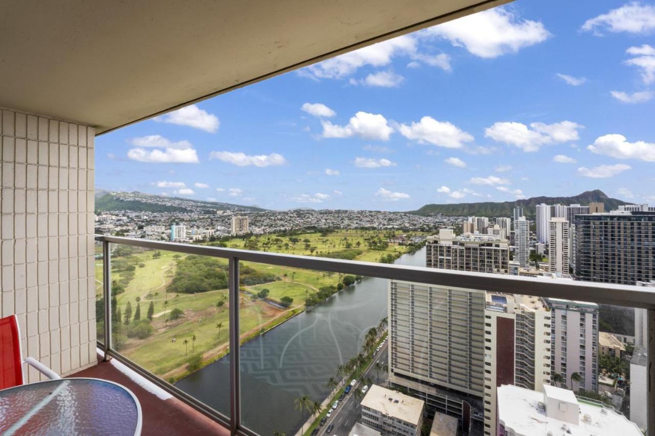 Ocean View studio 39th Floor at Island Colony 3917 view 4