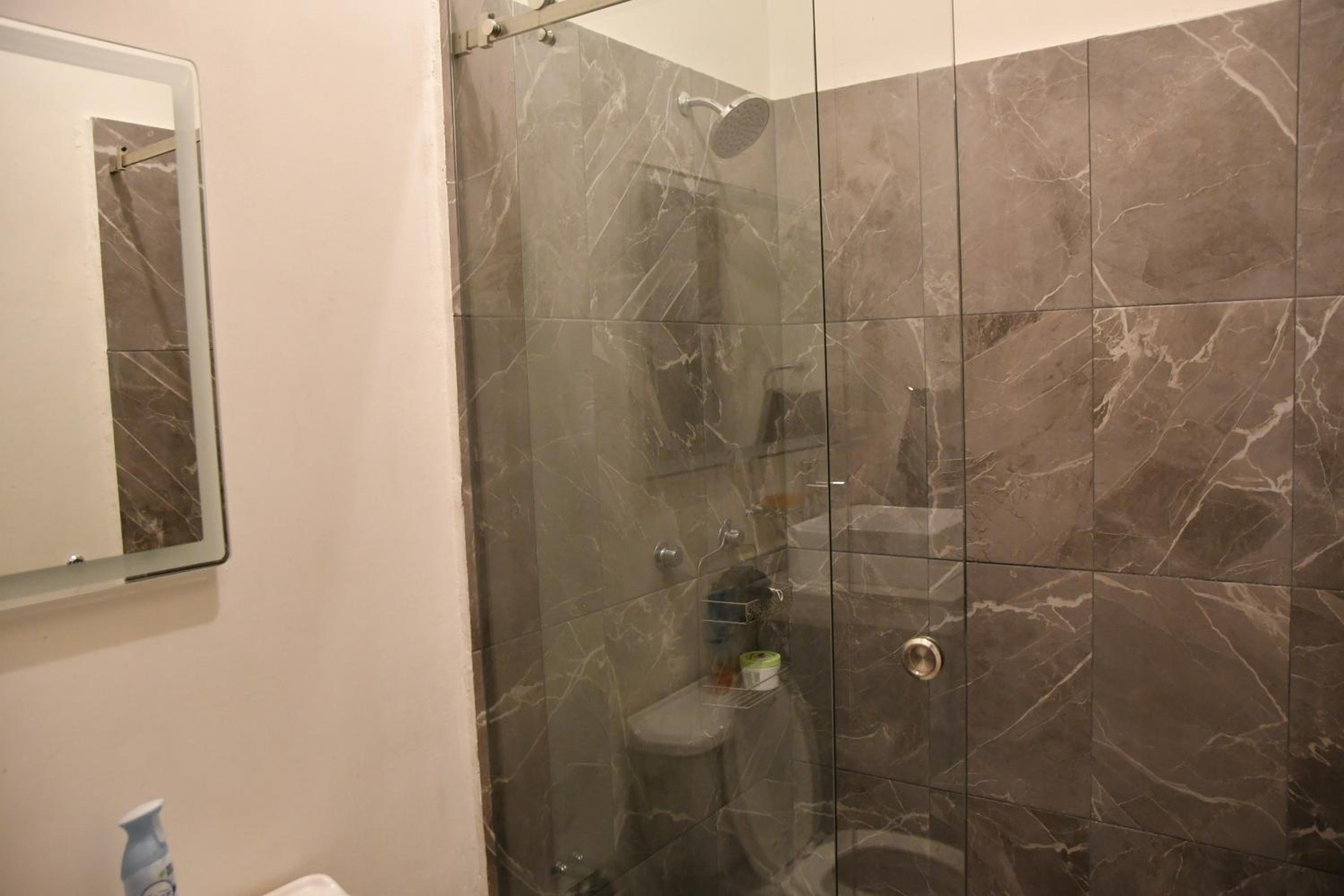 Photo 34
