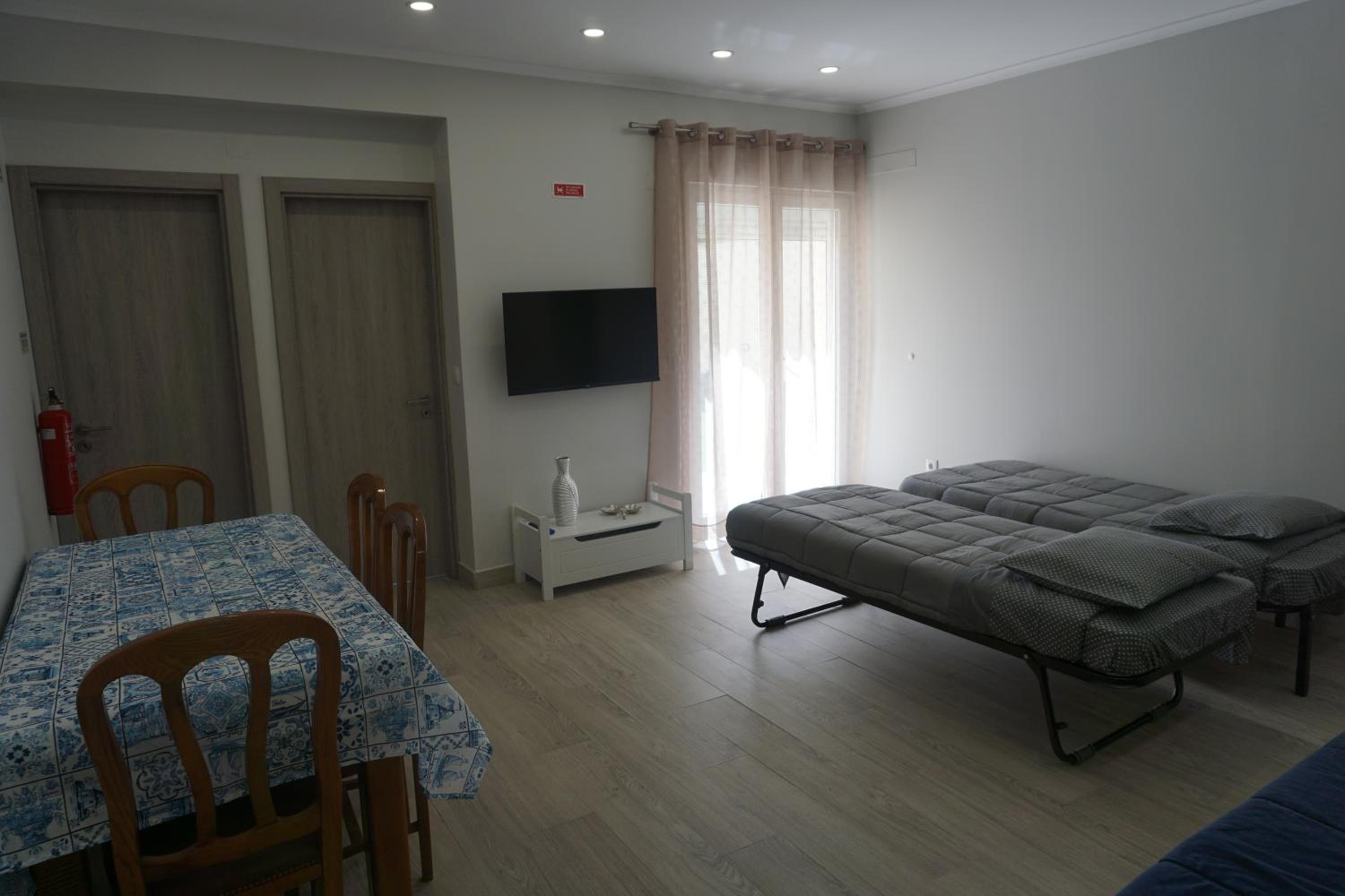 Sunny Home - Image 5
