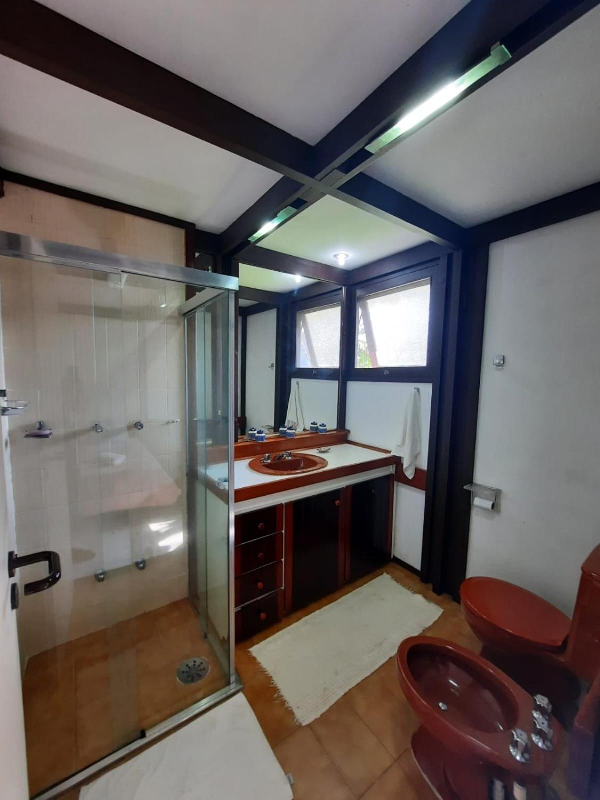 Casa na Marina com piscina churrasqueira e píer