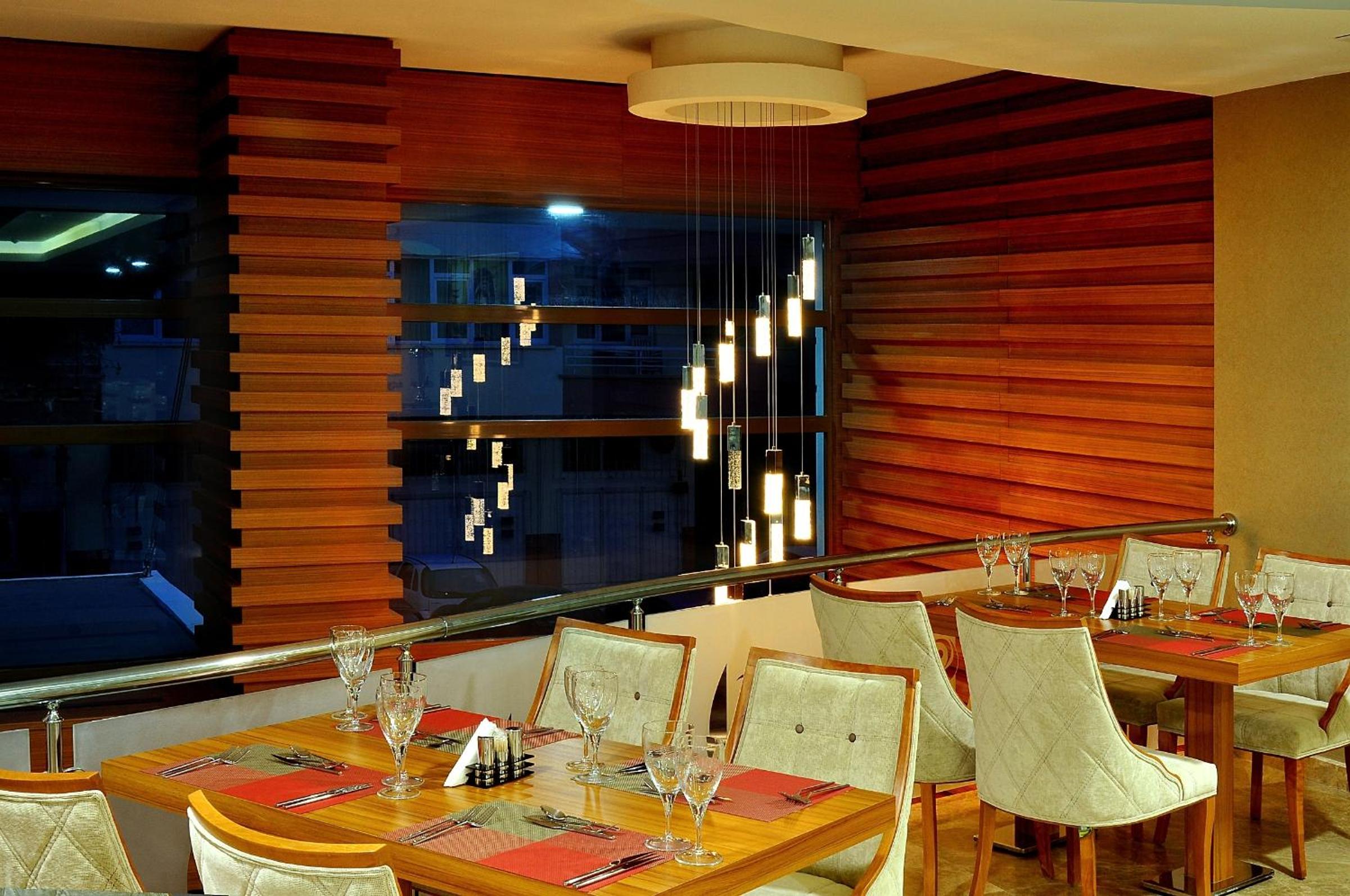 Starton Hotel - Image 11