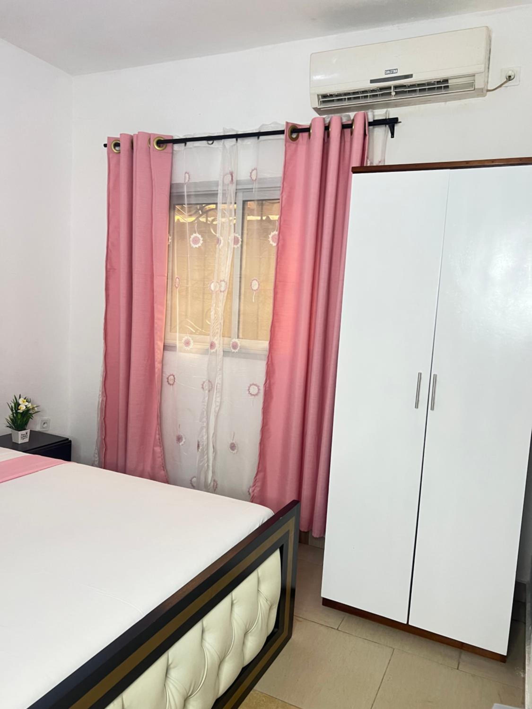 Appartement cosy, Bonamoussadi (Kotto)