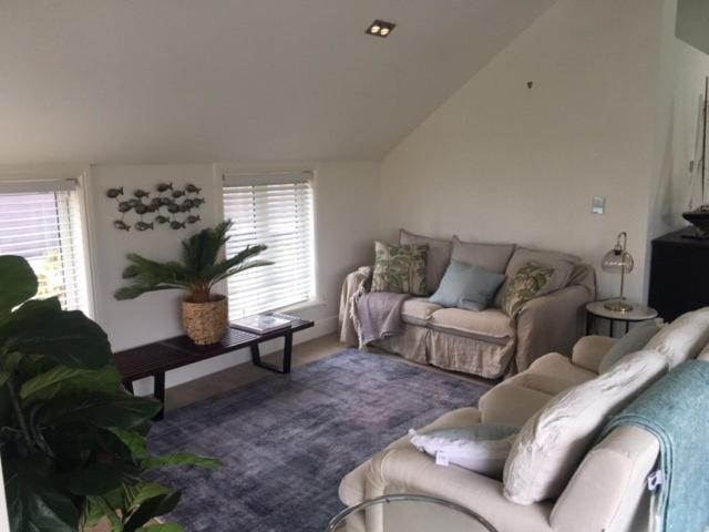 Sumner Surf Break Apt 3 view 5
