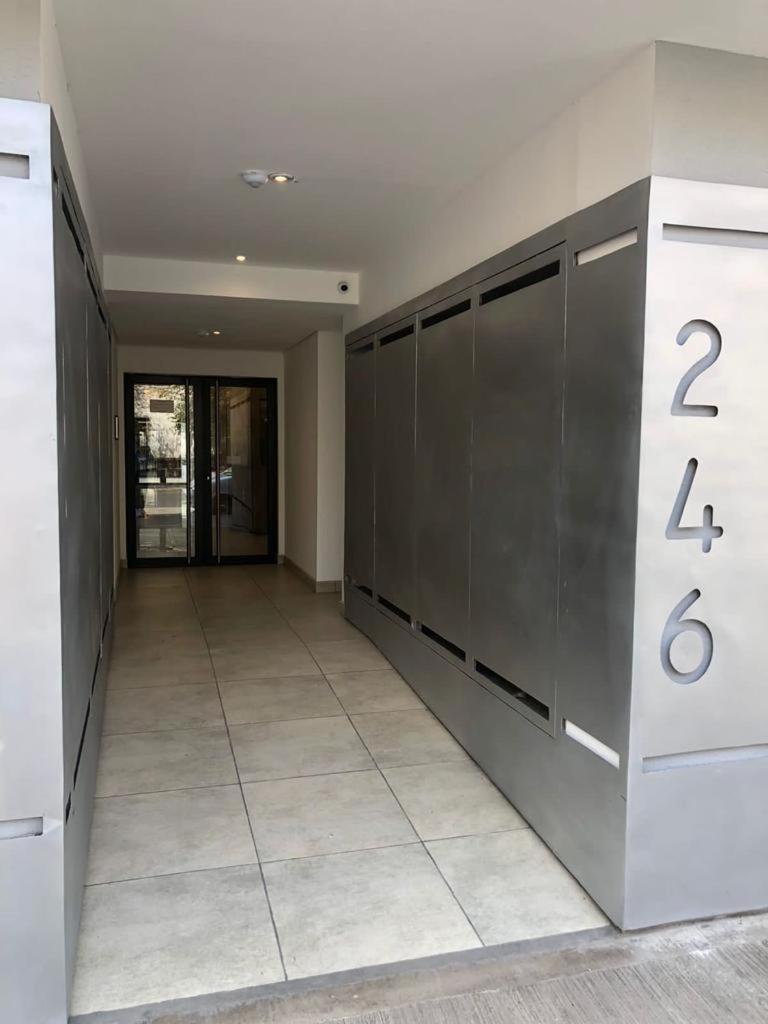 Departamento moderno con parrilla privada para 3
