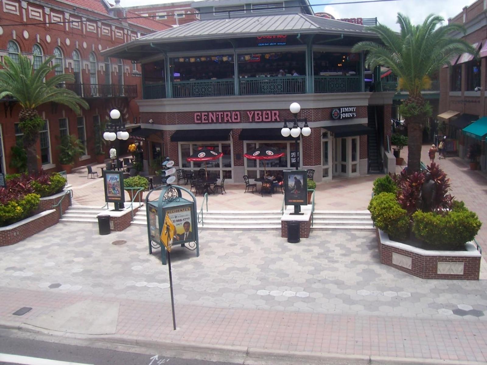 Spacious Vacation Rental in the Heart of South Tampa