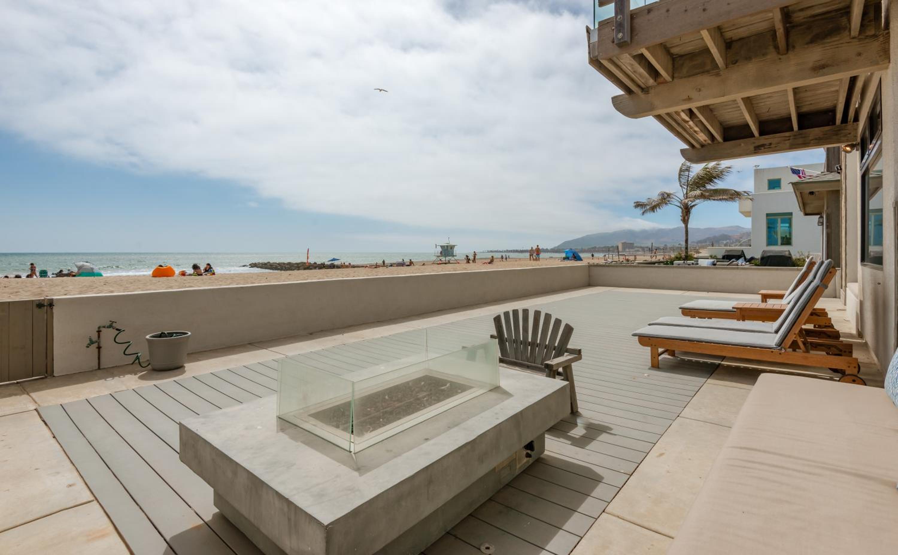 Luxury Modern Designer Beach House on Sand w/ Pool view 5