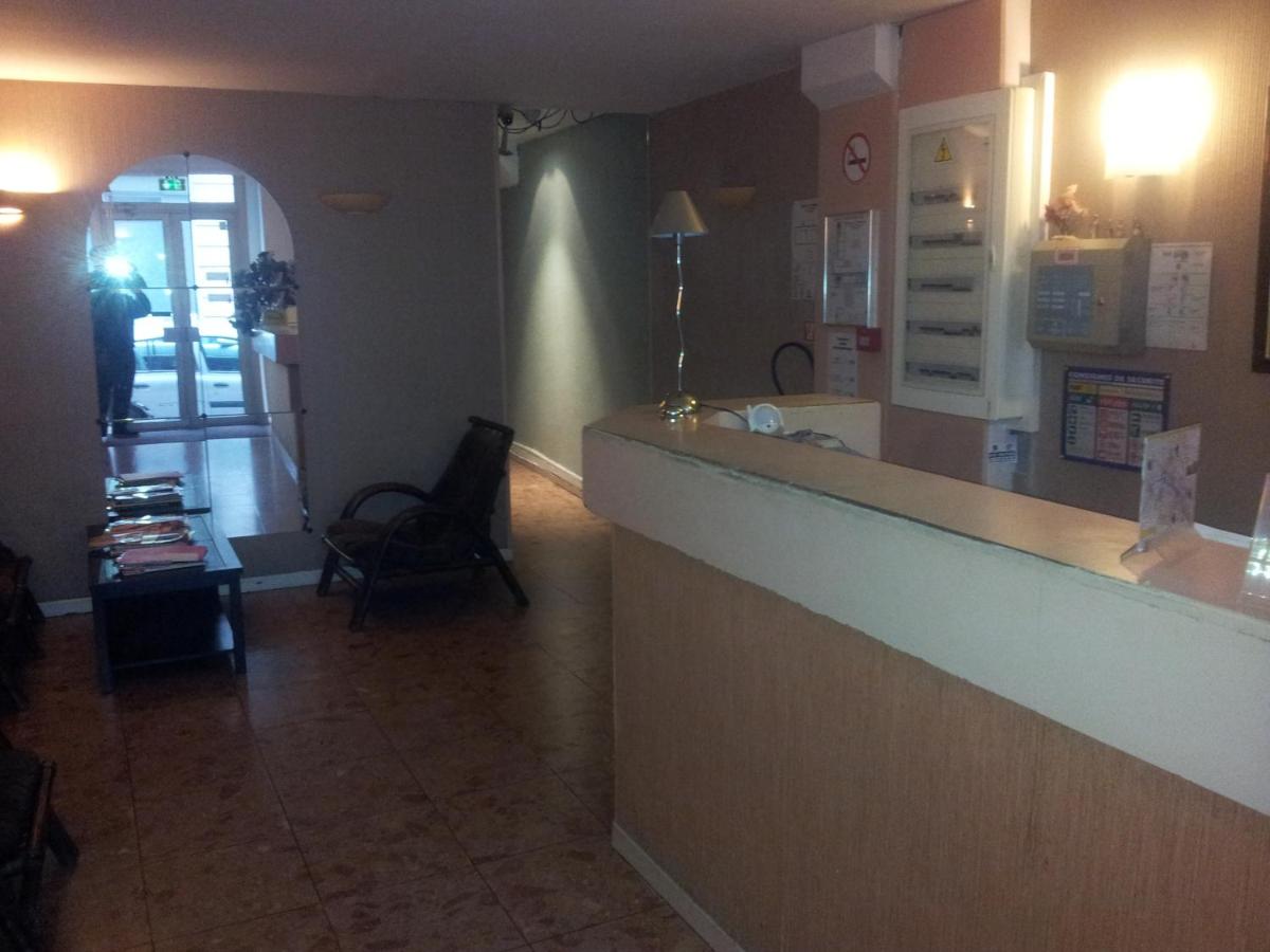 hotel reception