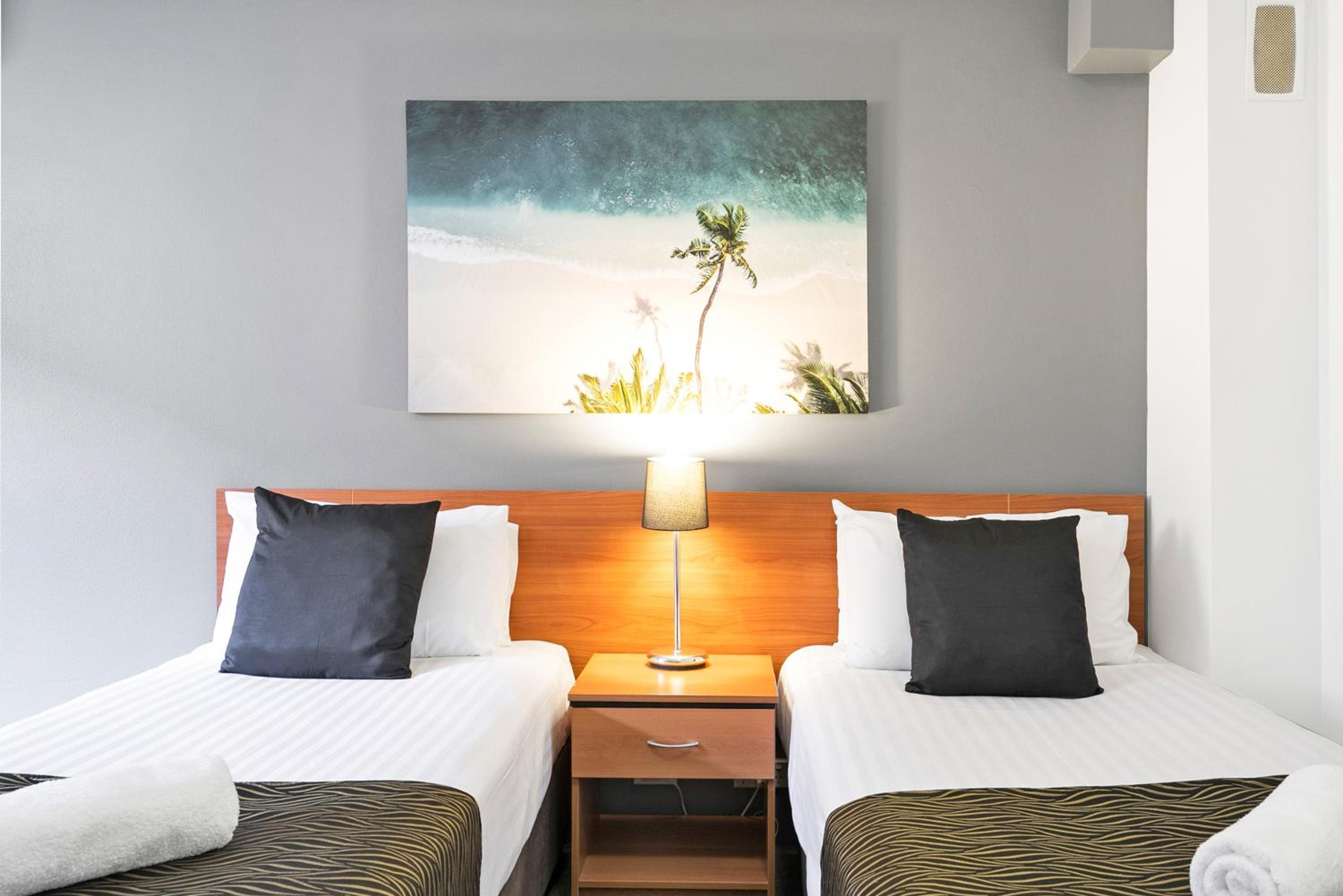 Peninsula Nelson Bay Motel and Serviced Apartments