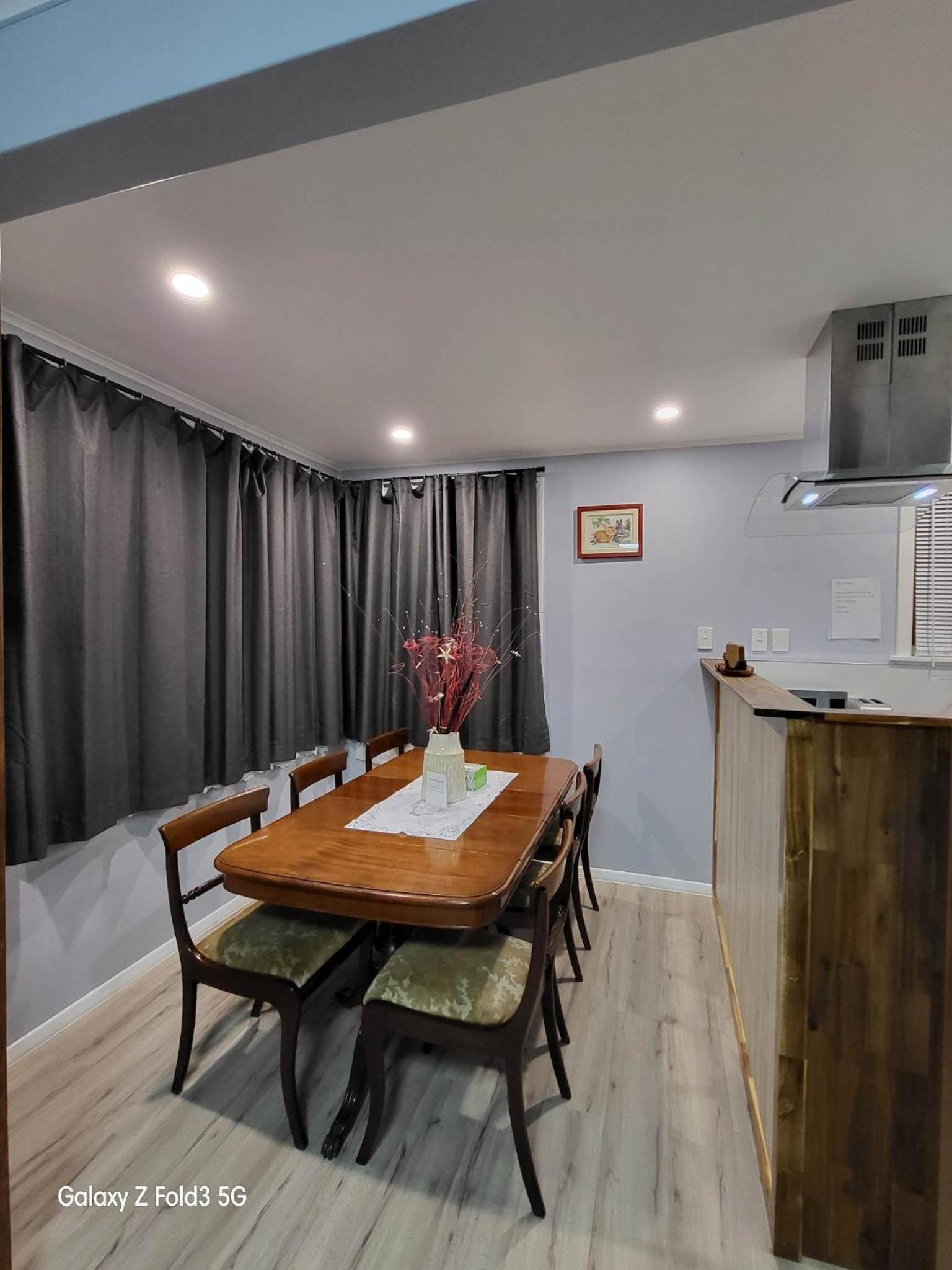 Holiday Homestay Near CBD view 2