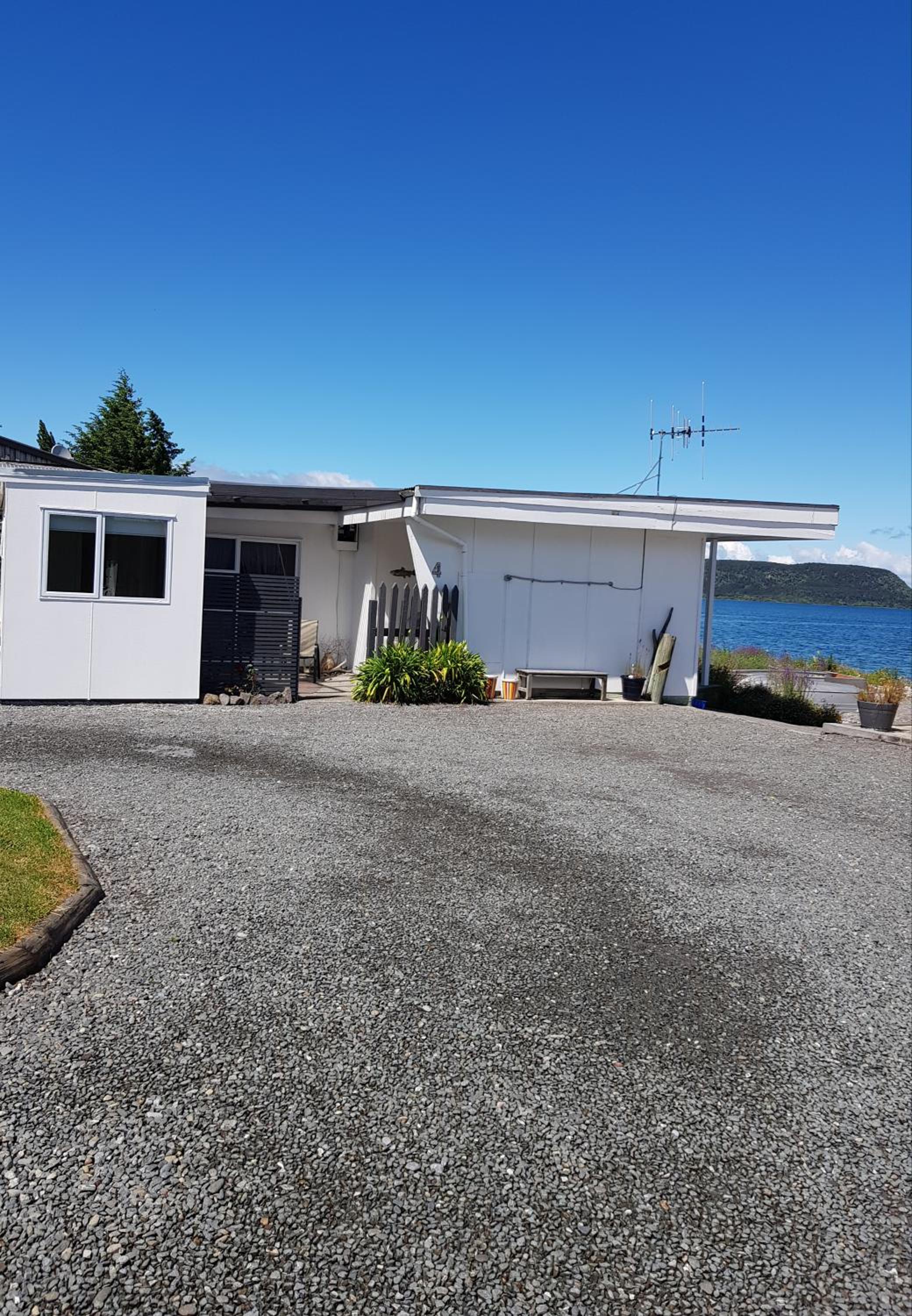 Waitahanui Lodge