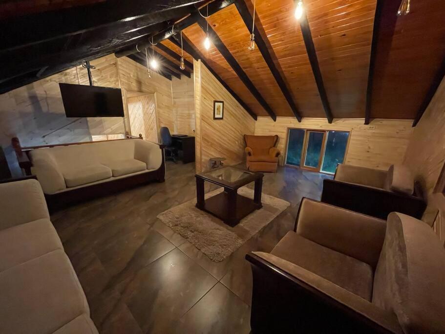 Acogedora Cabaña Chalet en Medio de la Naturaleza