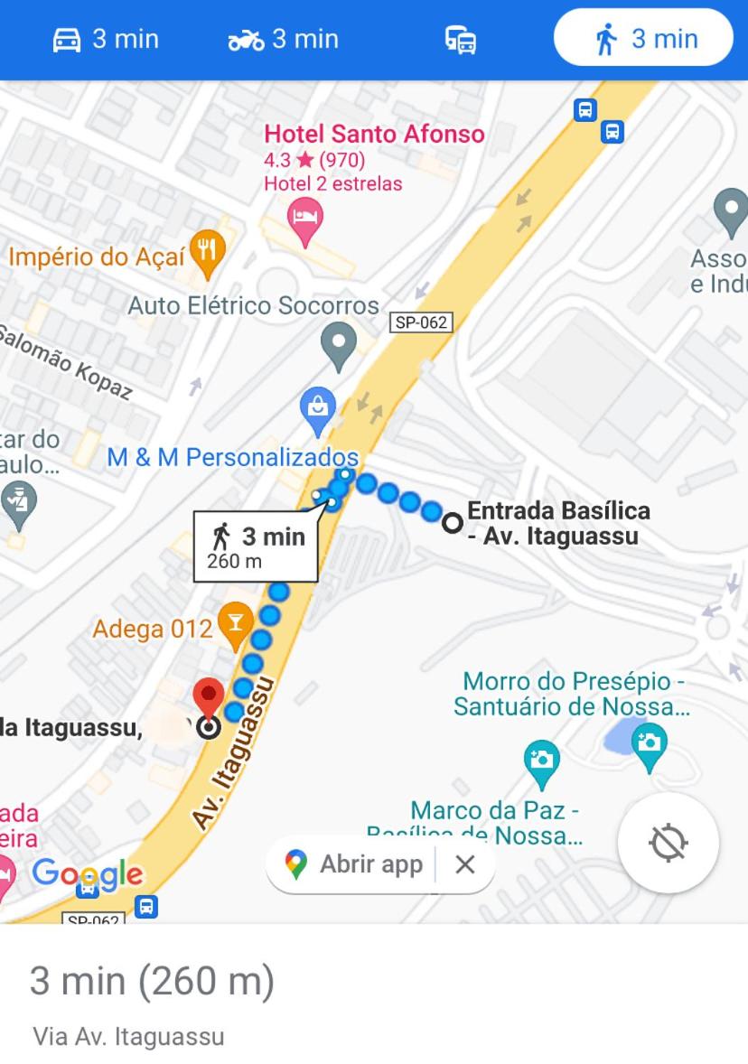 Apartamento em frente Basílica 1