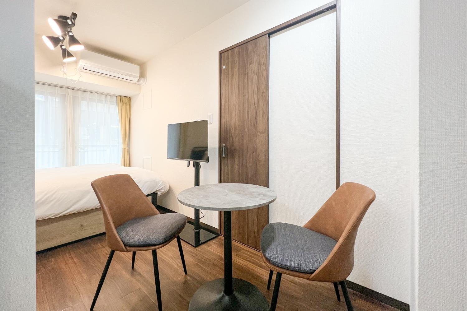 hotel room