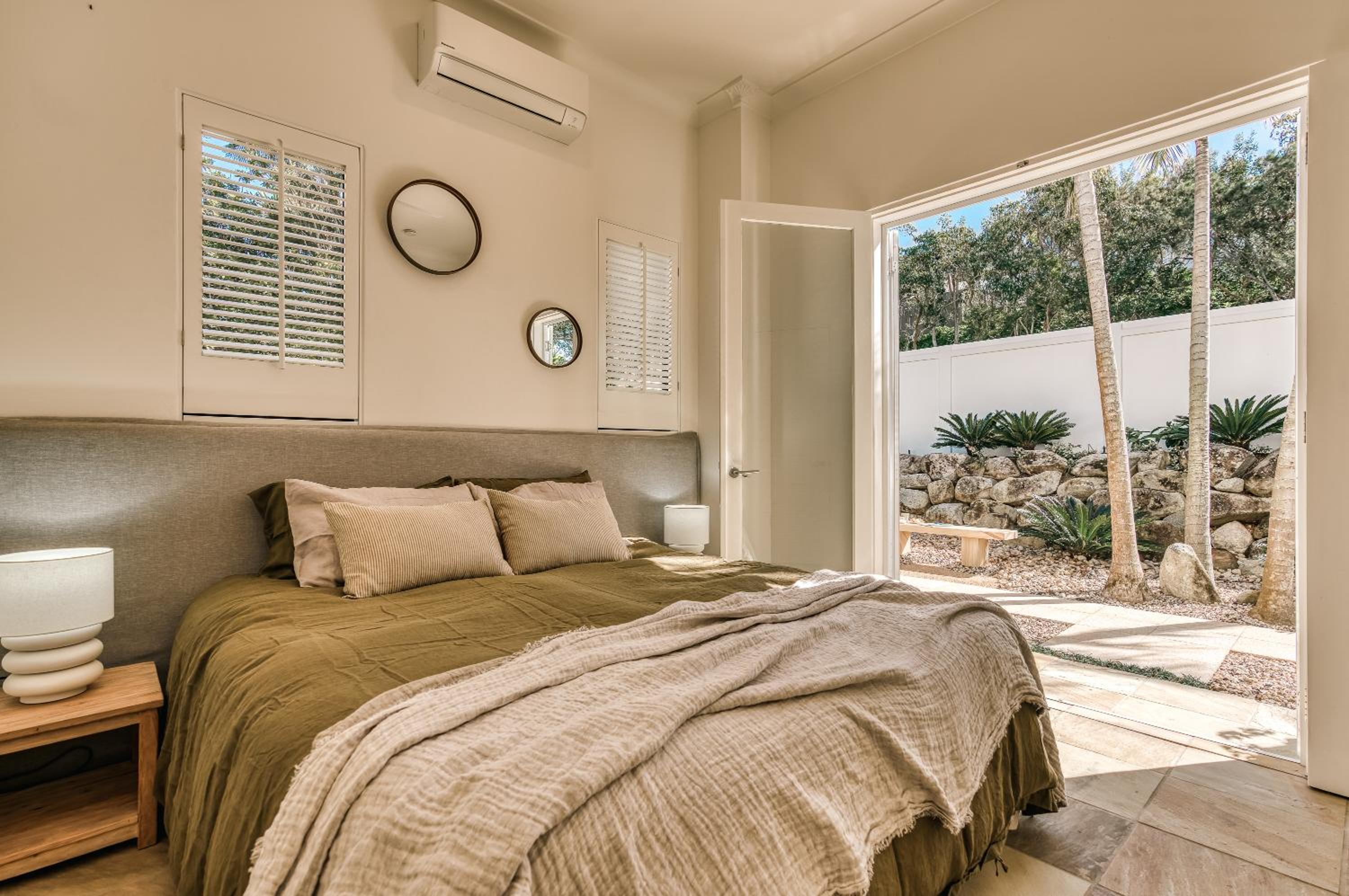 Villa Sunshine - Spectacular ocean views minutes to the sand