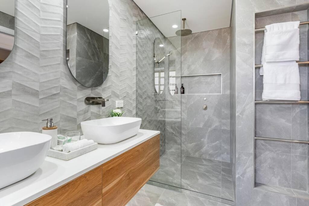 Aria waterview