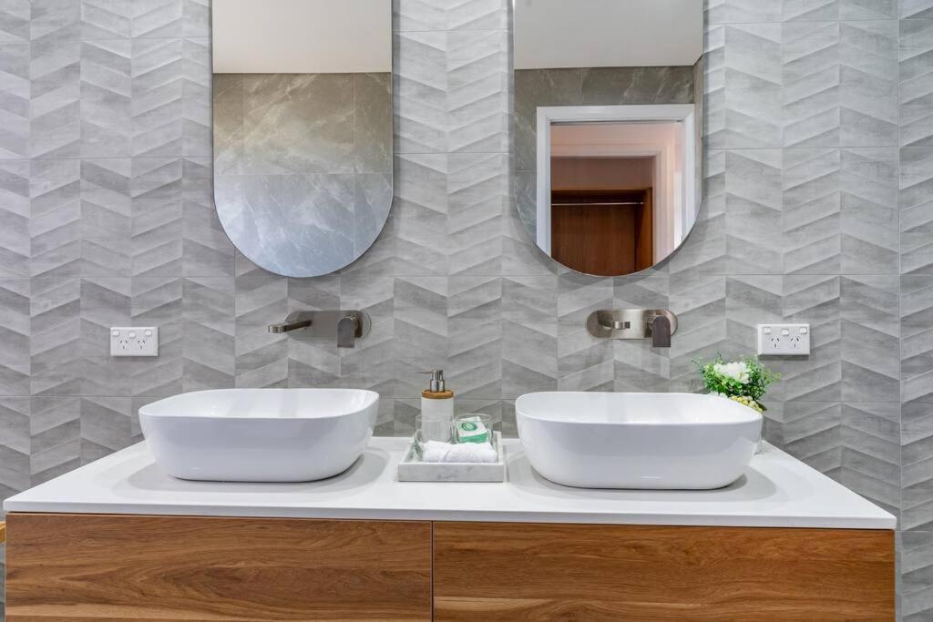 Aria waterview