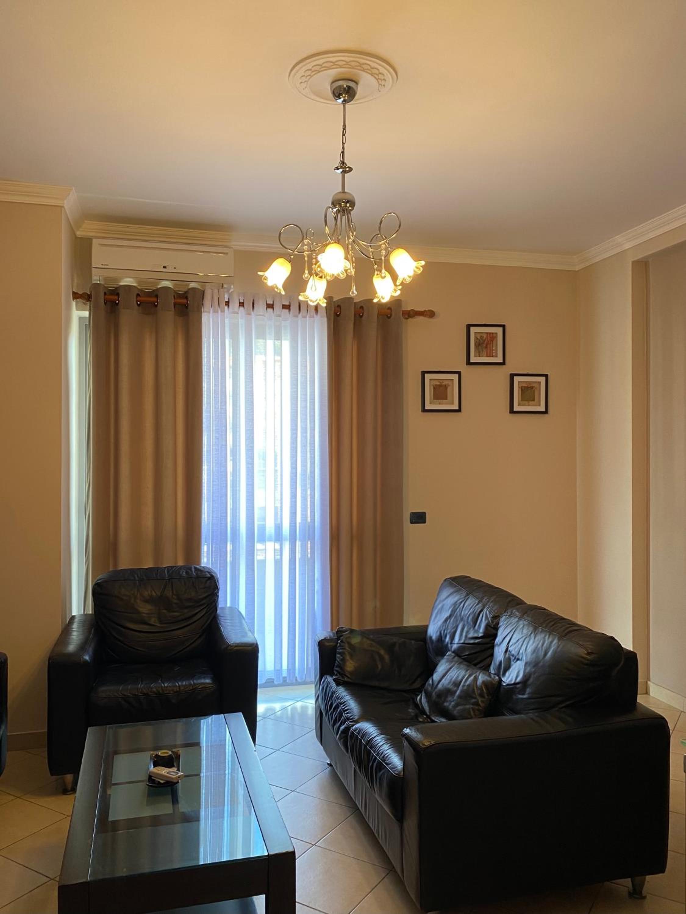 Cloud8 Apt with Castle View, 7km from the Beach
