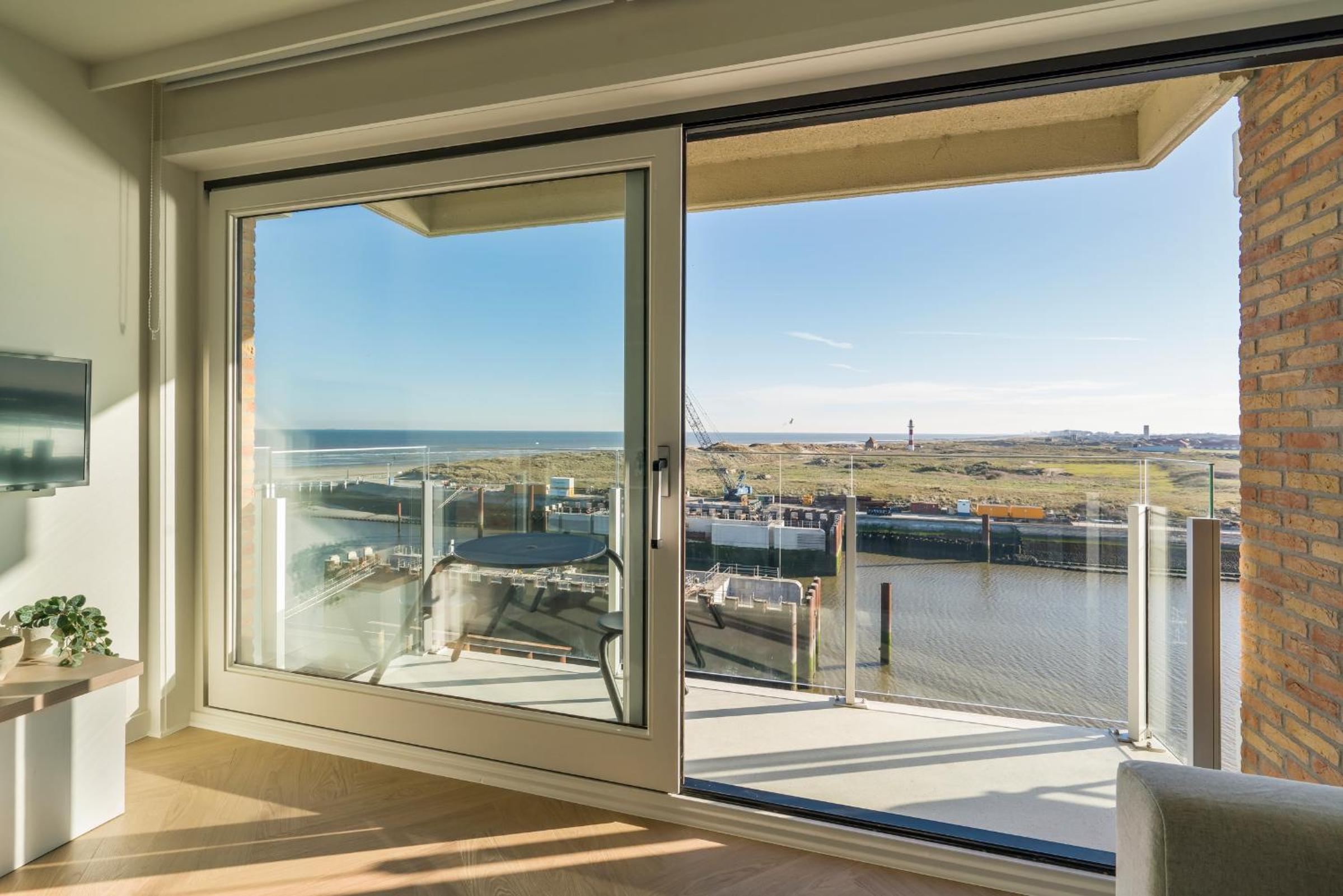 Lighthouse studio with amazing & beautiful sea view