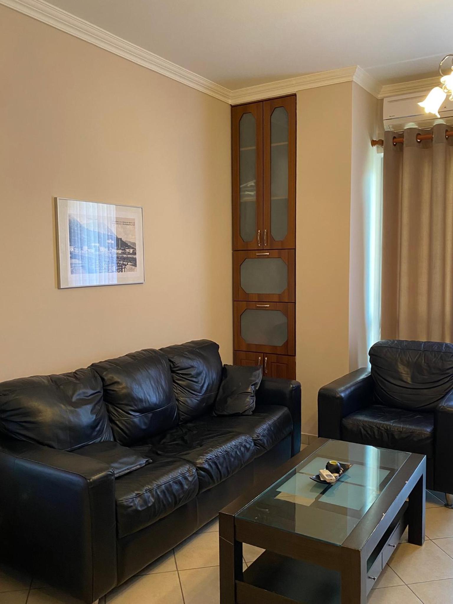 Cloud8 Apt with Castle View, 7km from the Beach