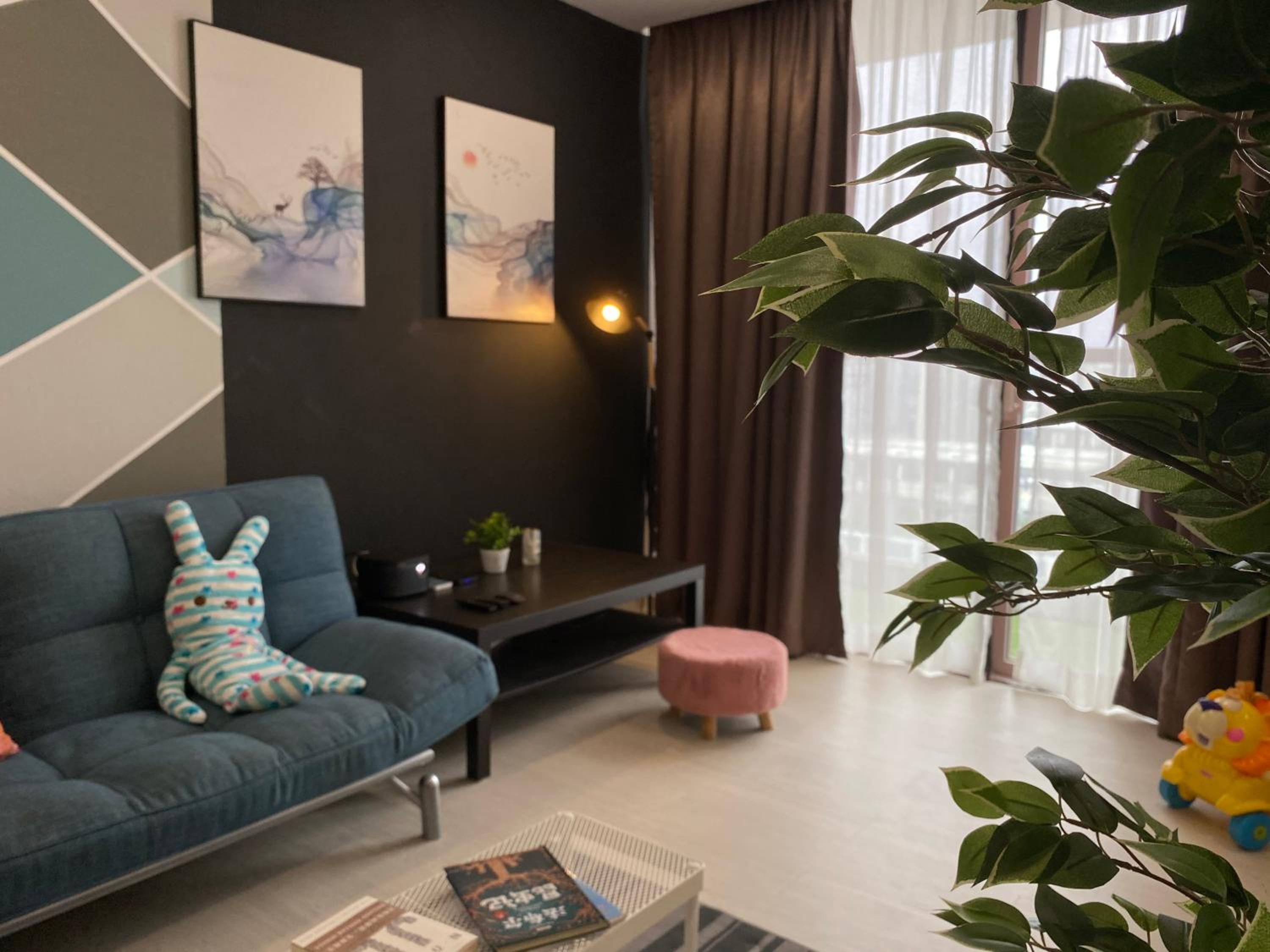 New Cozy 3 Bedrooms Condo with Netflix Projector @ Cyberjaya near KLIA PICC photo 1