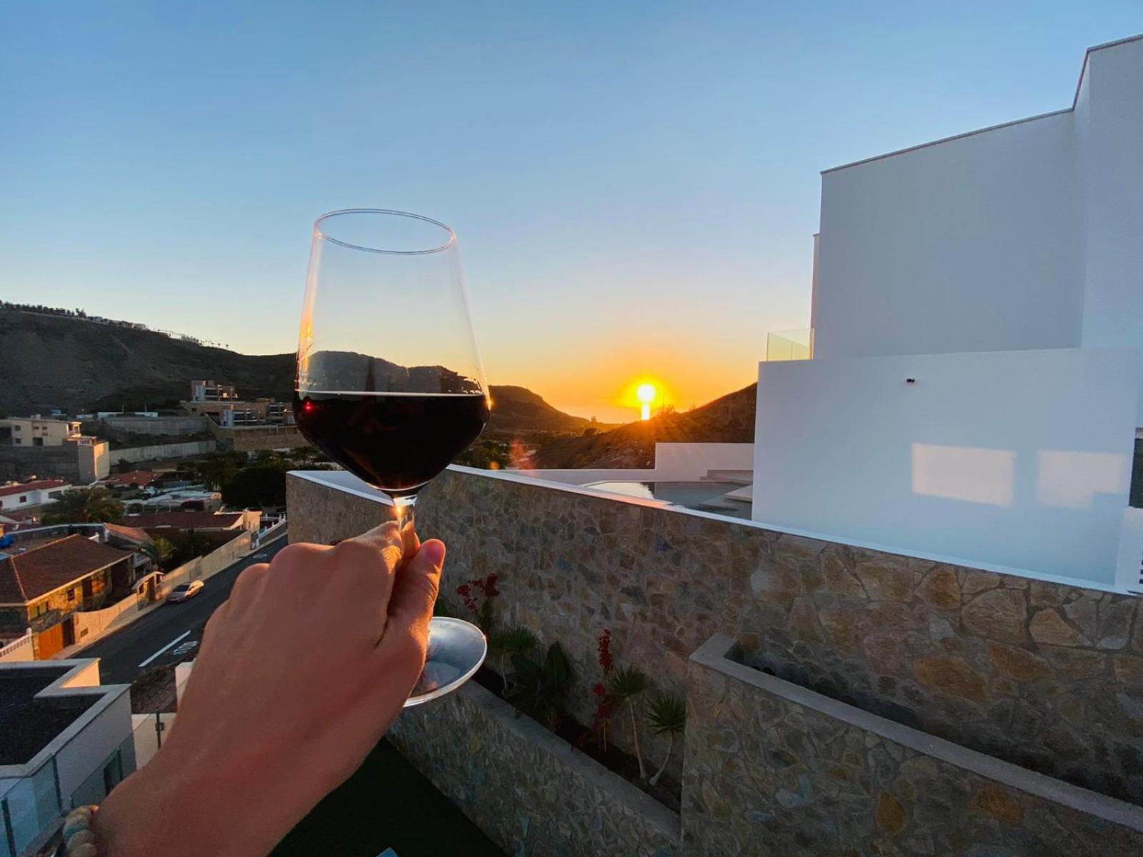 Luxury Boho Villa with Heated Pool, Rooftop and Panoramic Sea View in Amadores