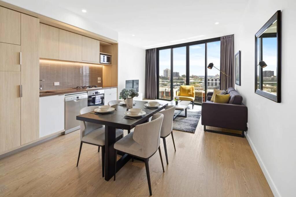 CASSA EMPORIUM - City-View Apartments Managed by The Cassa