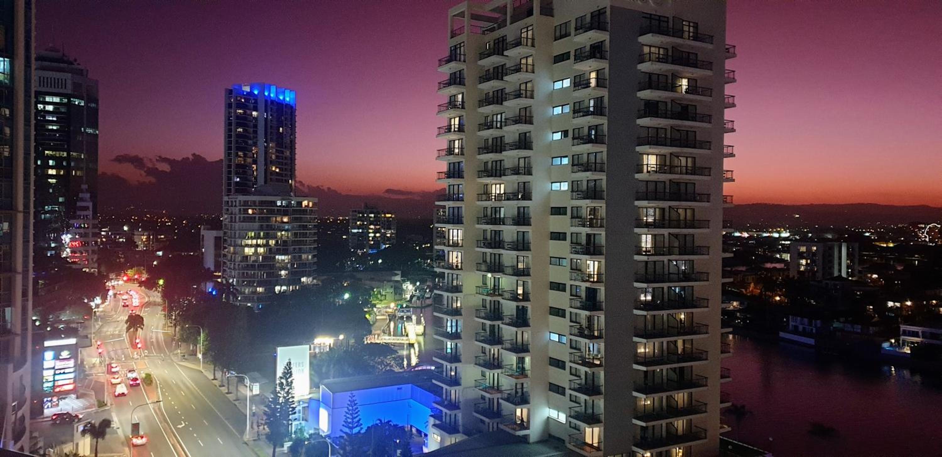 Bellagio@Chevron, Luxe, 2 Bedroom Apartment in the Heart of Surfers Paradise!