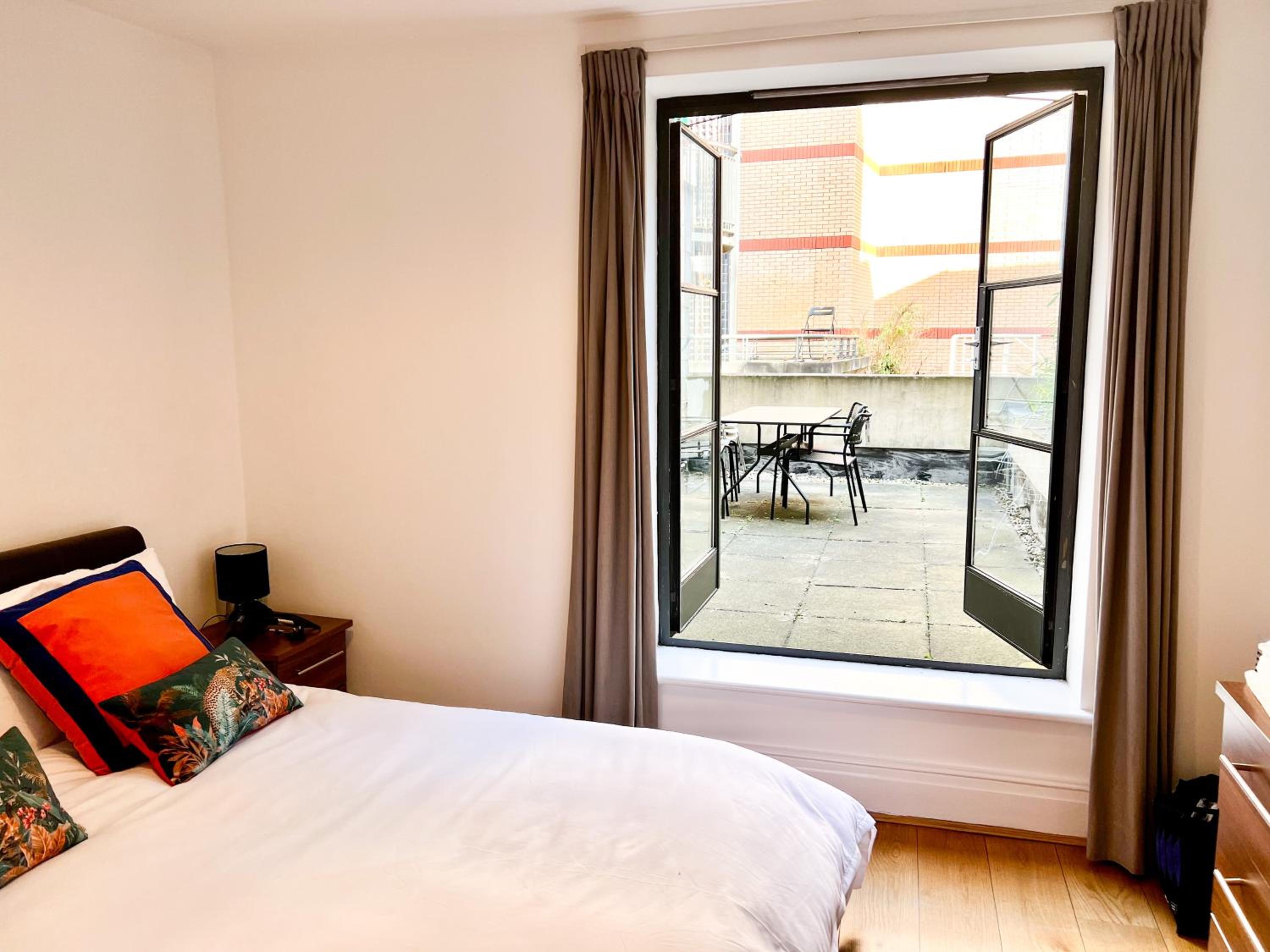 Deluxe Entire Apartment Between Covent Garden and St Pauls Cathedral