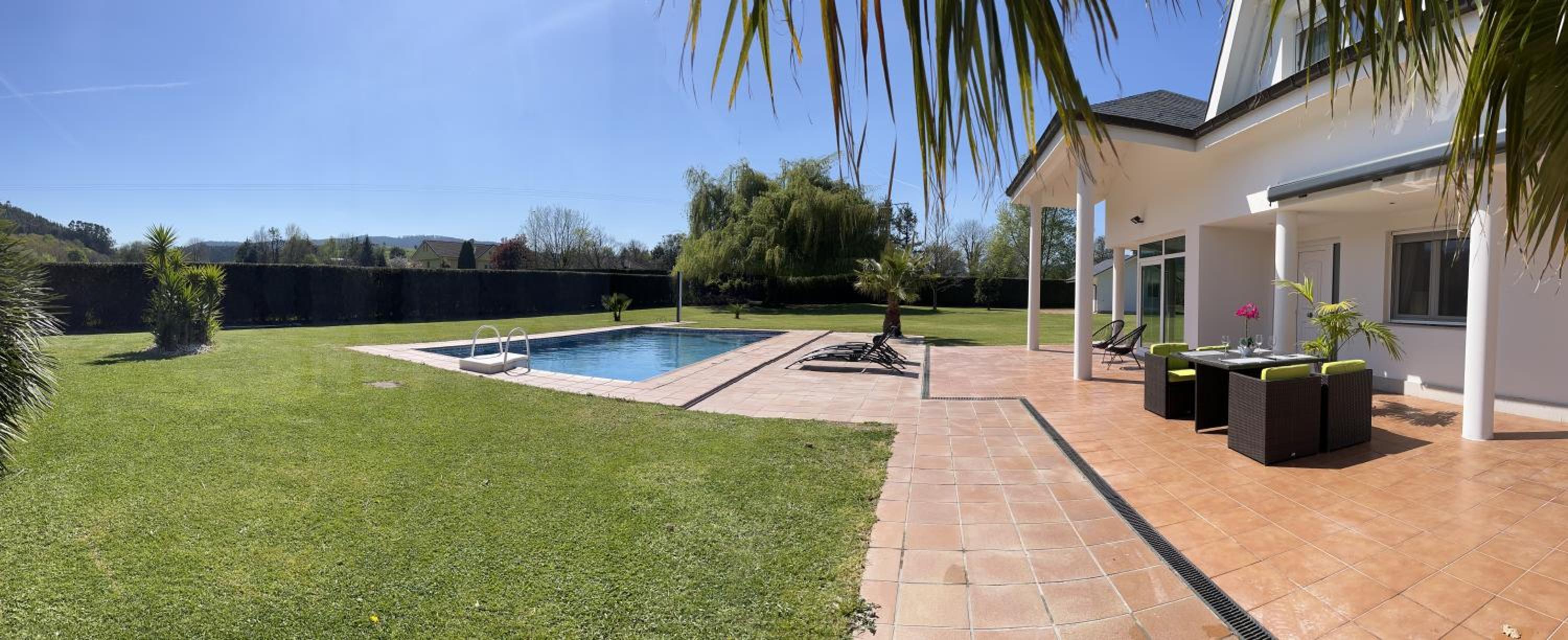 Villa LA PERLA con piscina privada