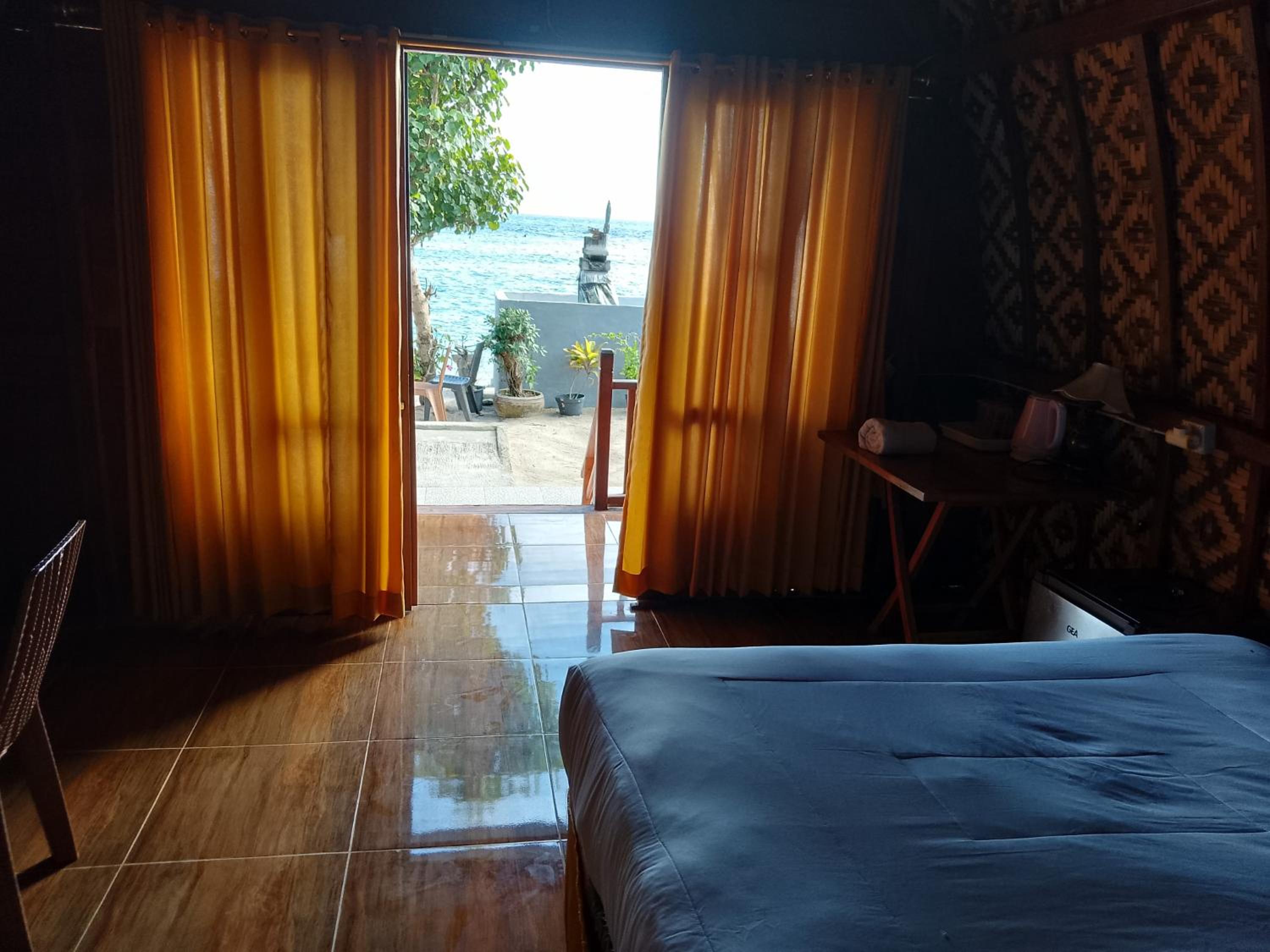 Road Beach Villa view 3