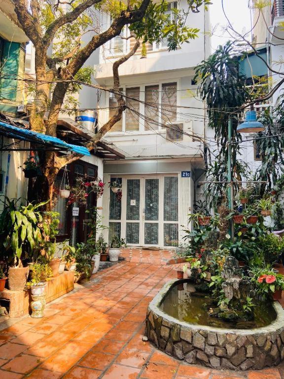 Aimee House HN - by BAY LUXURY
