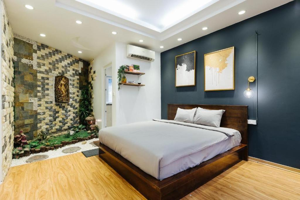 Aimee House HN - by BAY LUXURY