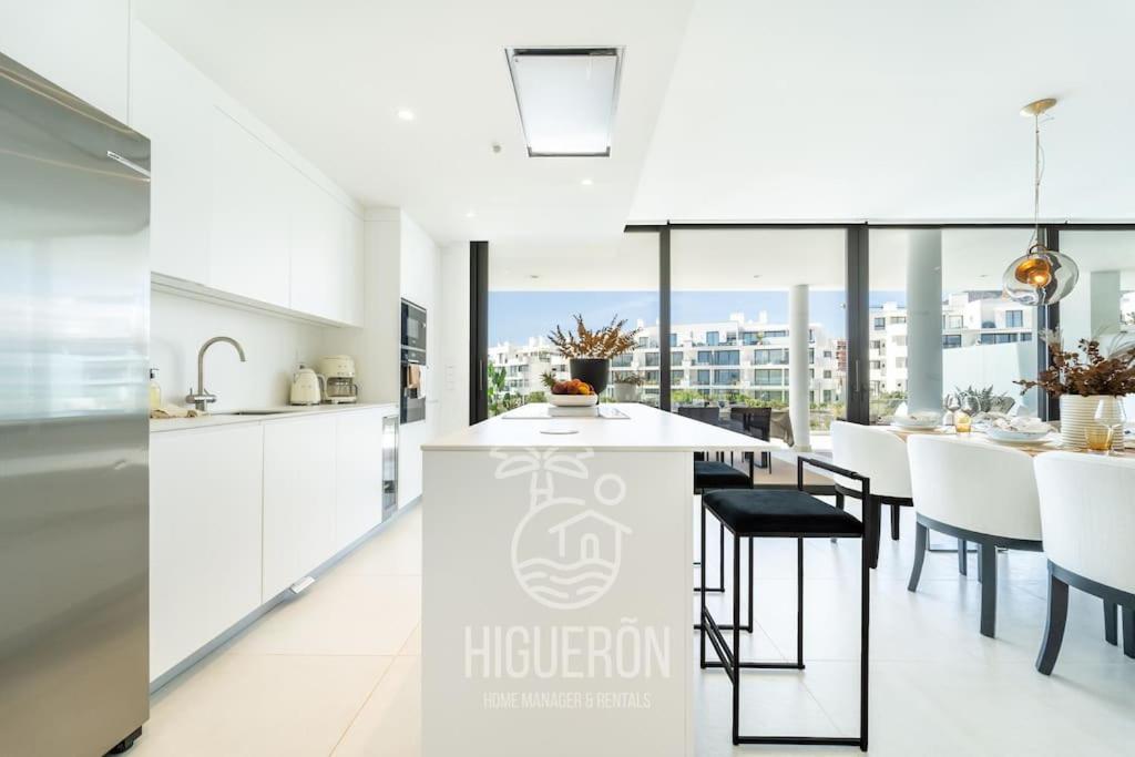 HigueronRentals Mikero
