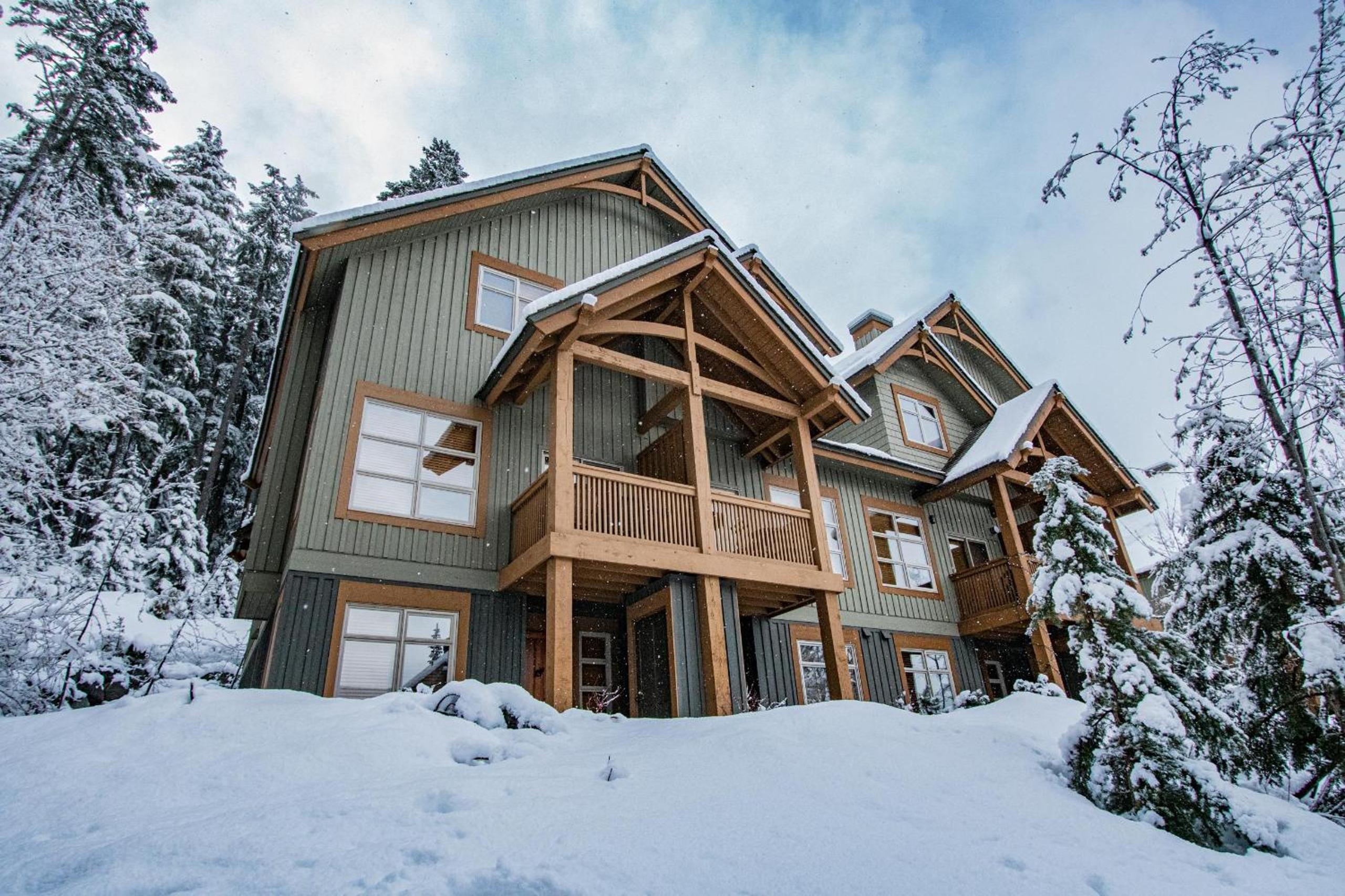 Mountain Star 16 - Ski In Ski Out, Private Hot Tub