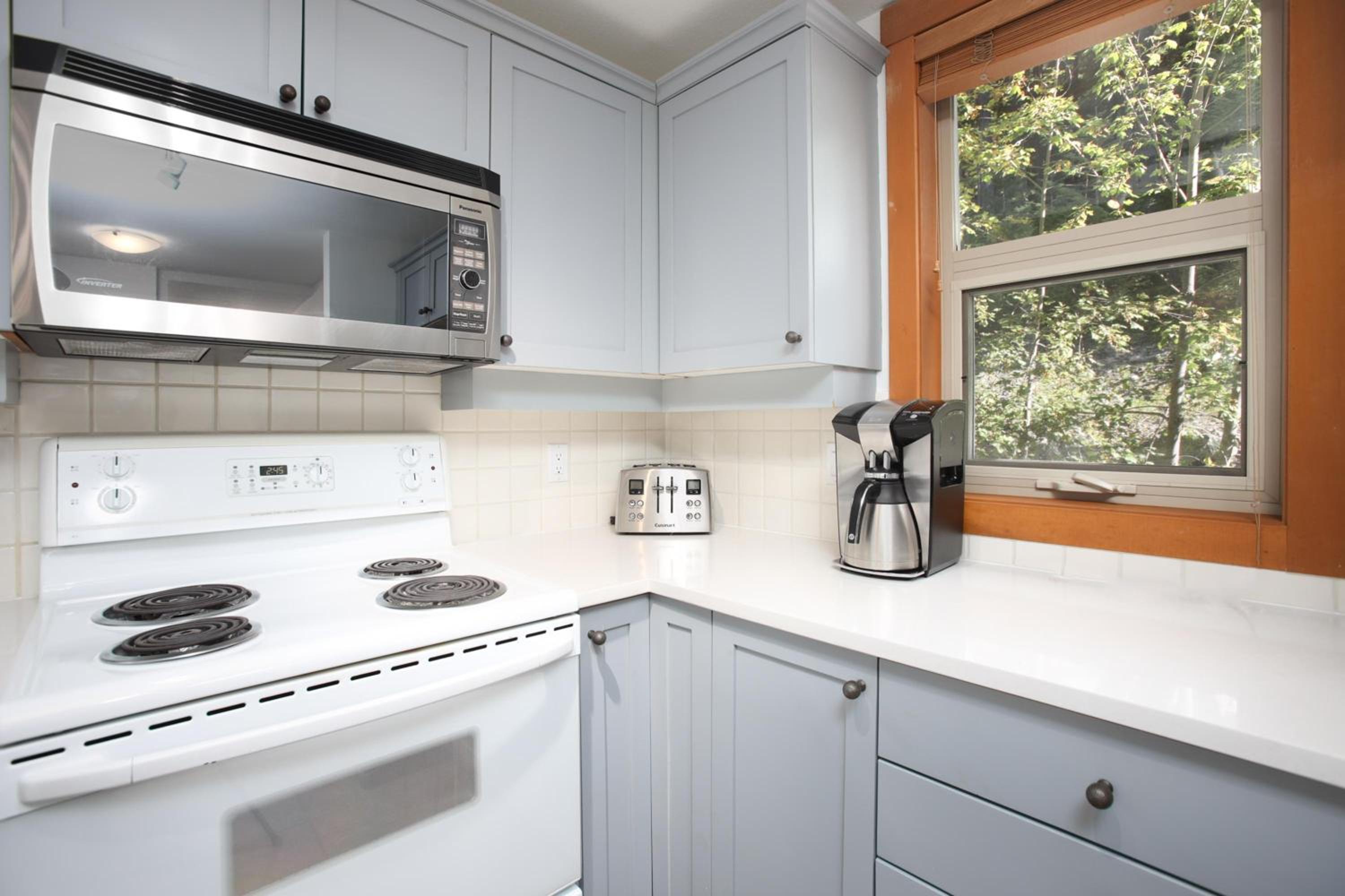 Mountain Star 16 - Ski In Ski Out, Private Hot Tub
