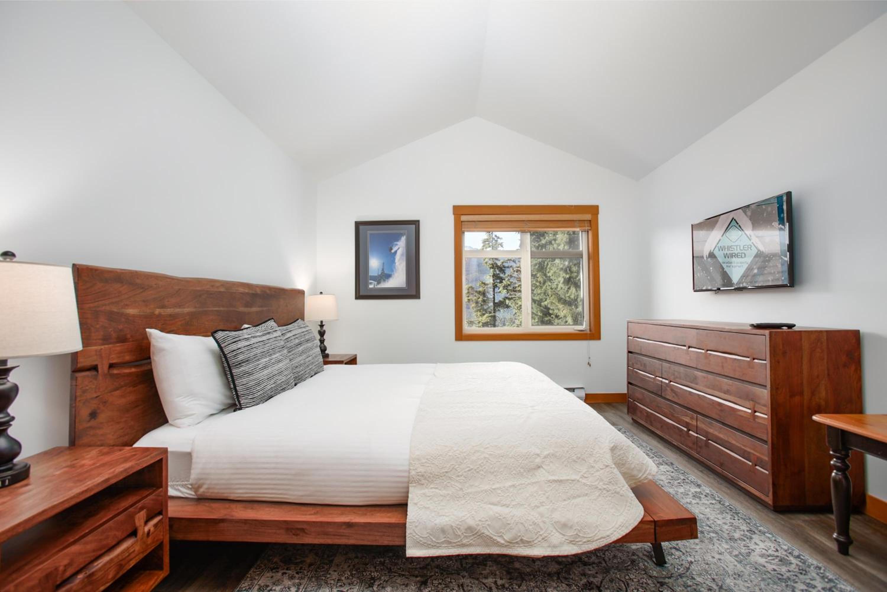 Mountain Star 16 - Ski In Ski Out, Private Hot Tub