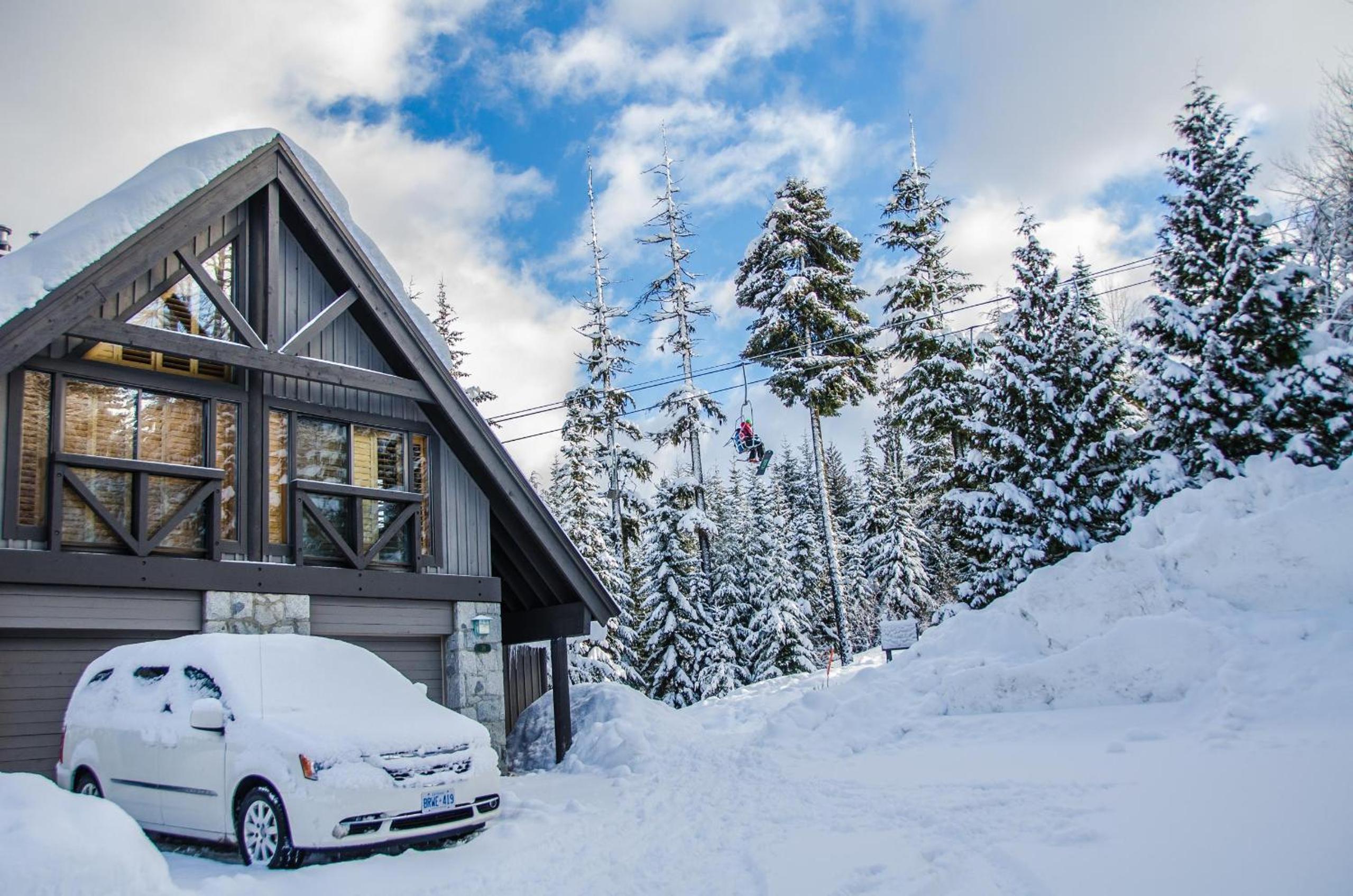 Pinnacle Ridge 38 - 5 Steps Away From The Ski Run, Wood Fireplace