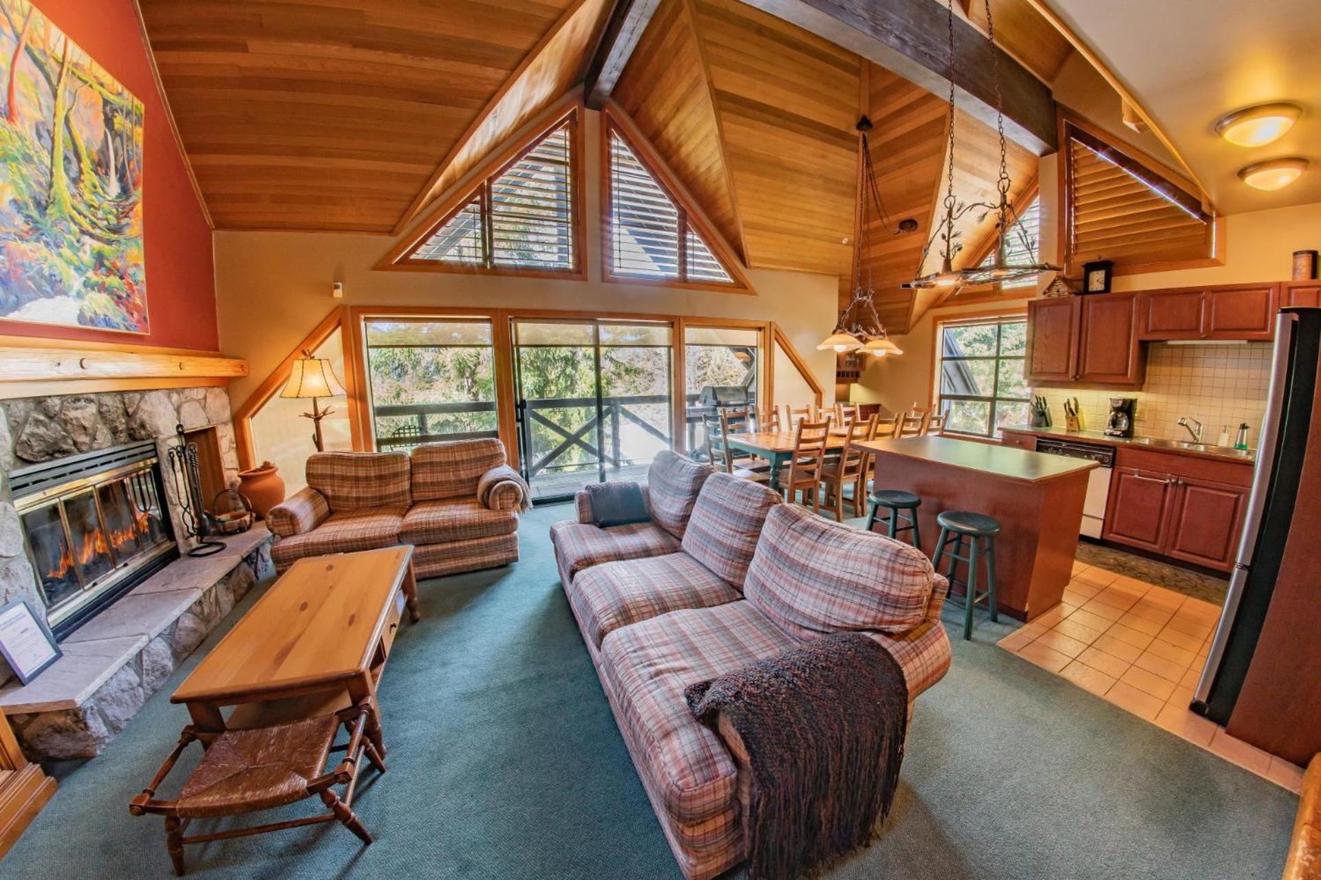 Pinnacle Ridge 38 - 5 Steps Away From The Ski Run, Wood Fireplace
