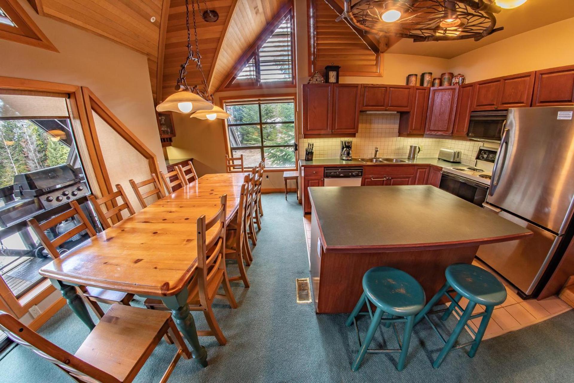 Pinnacle Ridge 38 - 5 Steps Away From The Ski Run, Wood Fireplace