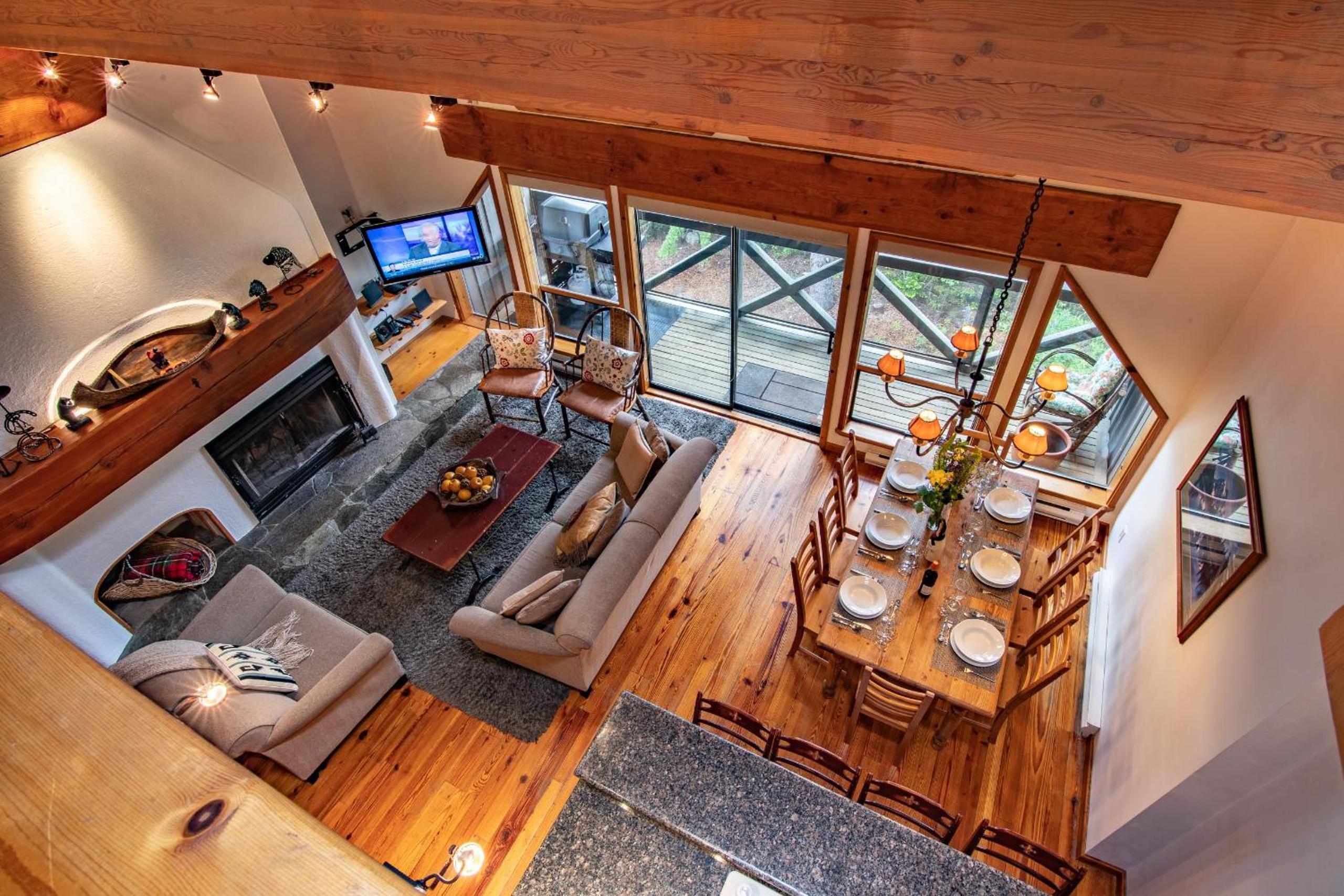 Pinnacle Ridge 37 - 10 Steps Away From The Ski Run, Private Hot Tub, Wood Fireplace