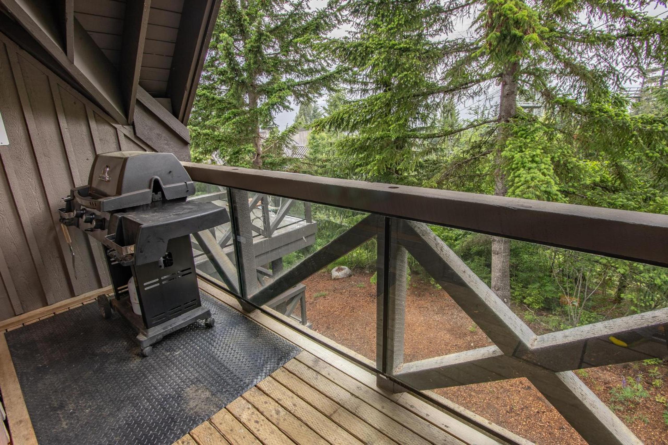 Pinnacle Ridge 37 - 10 Steps Away From The Ski Run, Private Hot Tub, Wood Fireplace