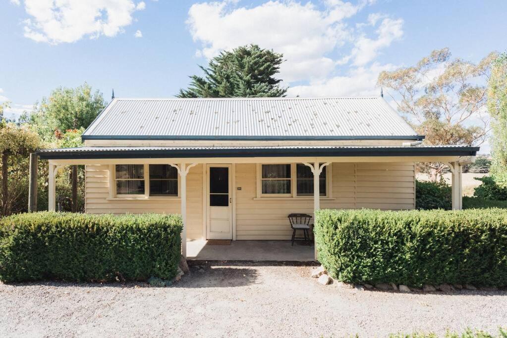 The Acres of Tooborac Cottage