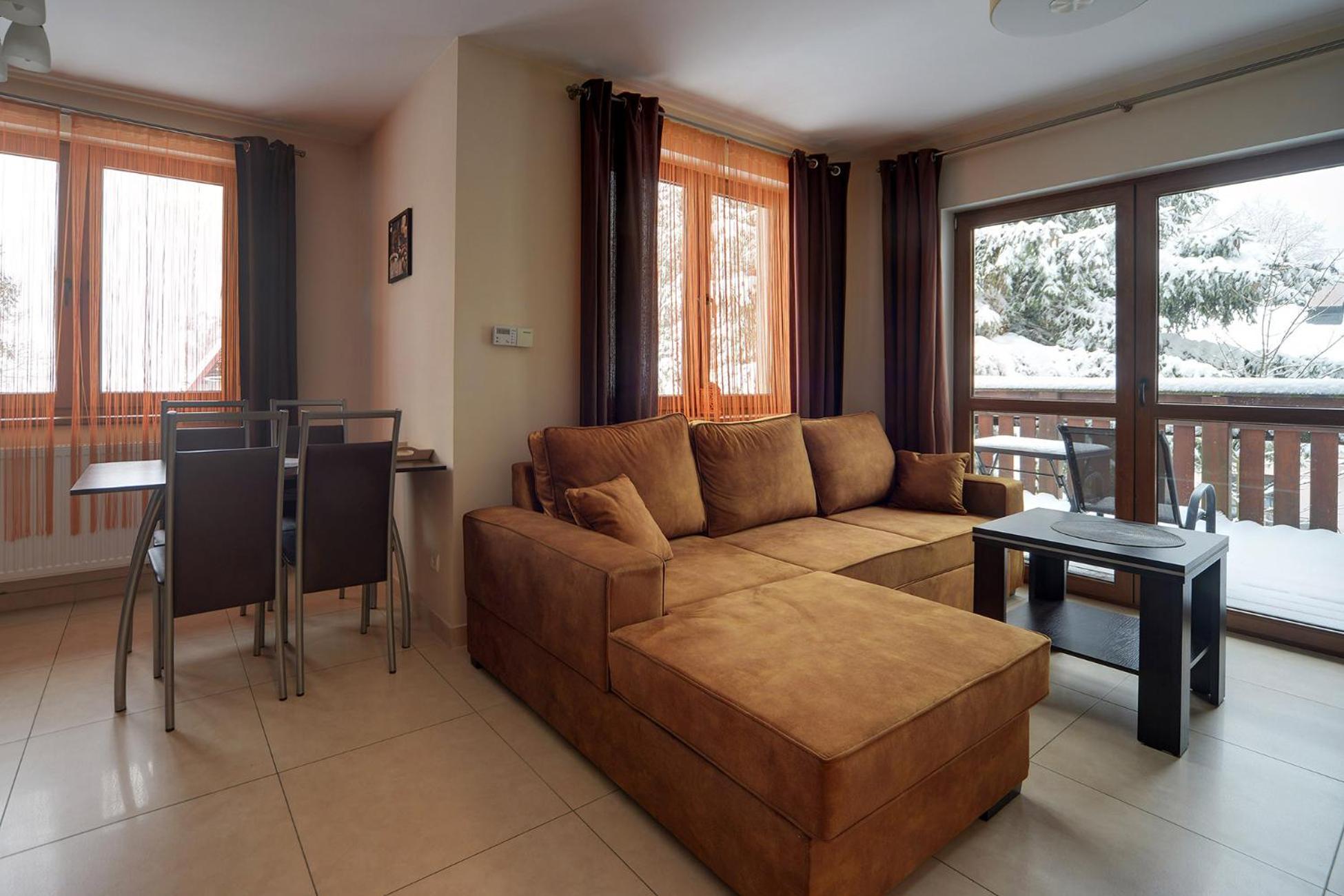 Przytulny i Gustowny Apartament Sun Seasons 24 w Karpaczu by Noclegi Renters view 3