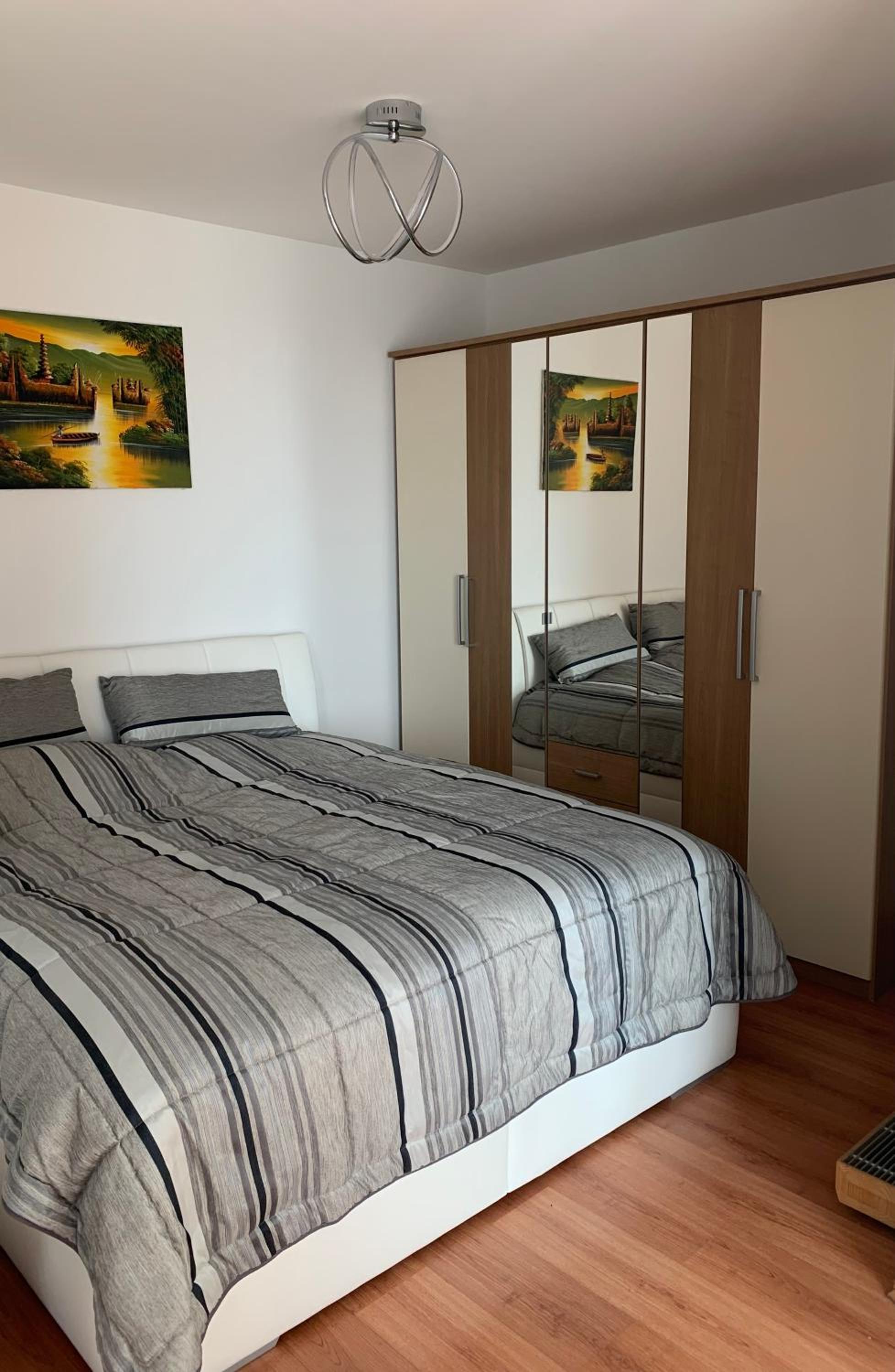 Vienna Gate apartment