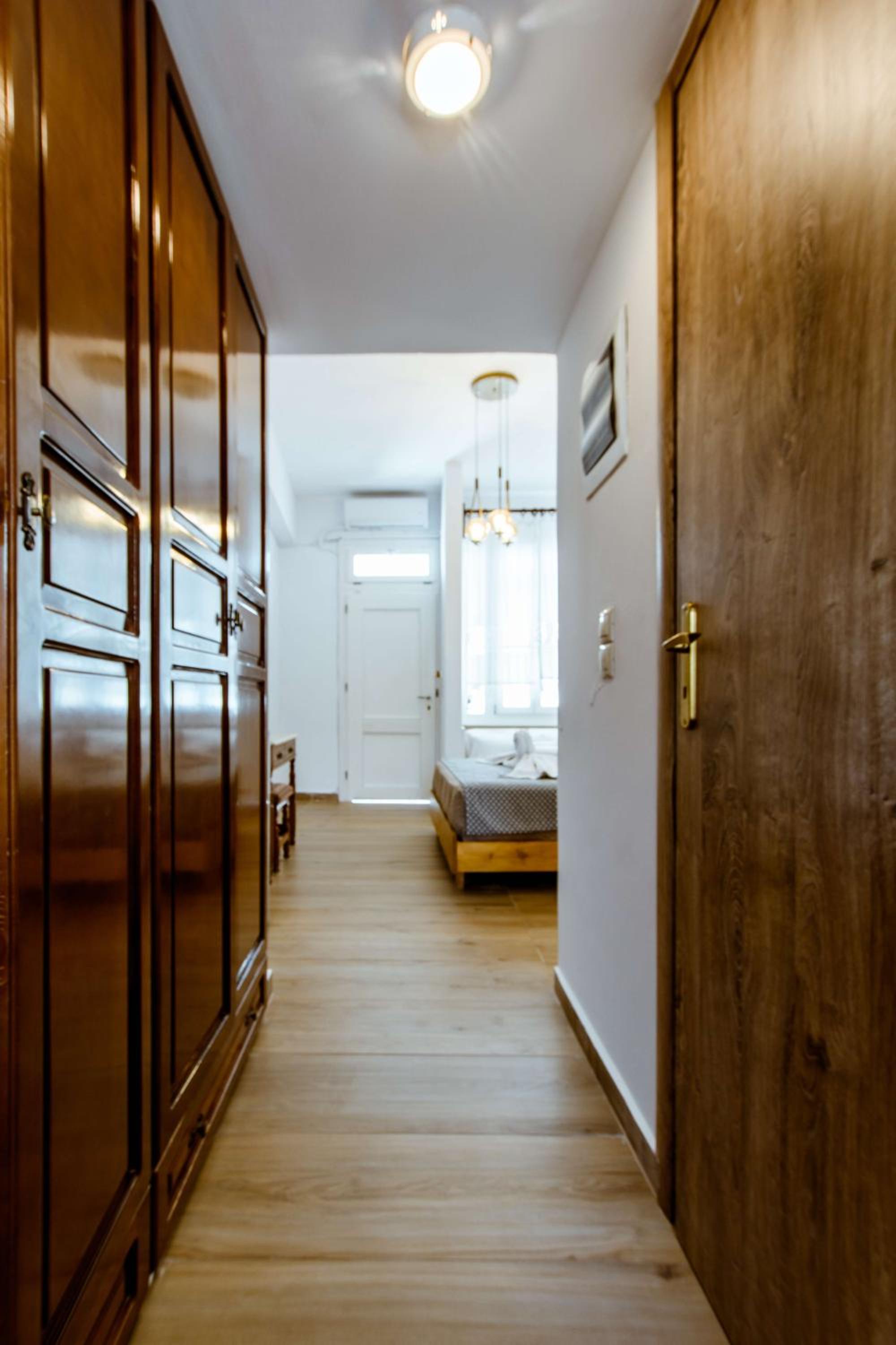 Bozzali Deluxe Hotel