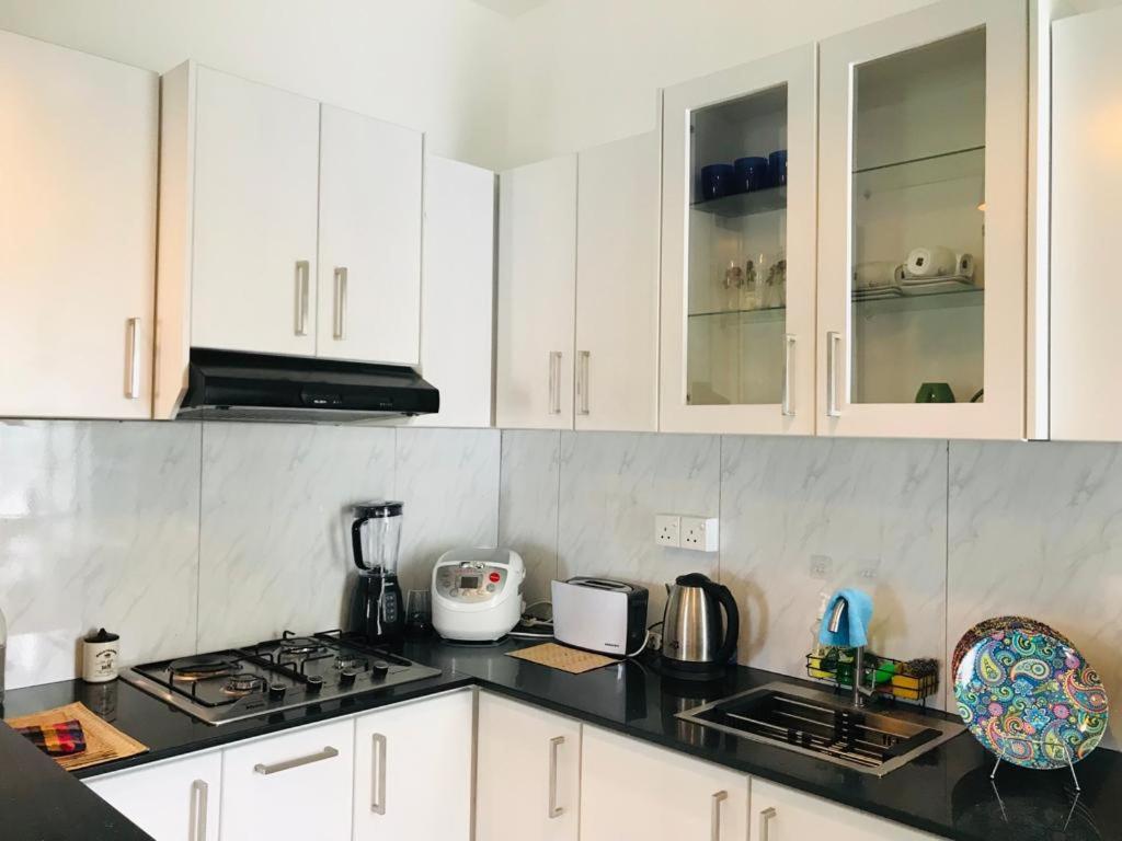 Homelike Apartment at Mount Clifford view 4